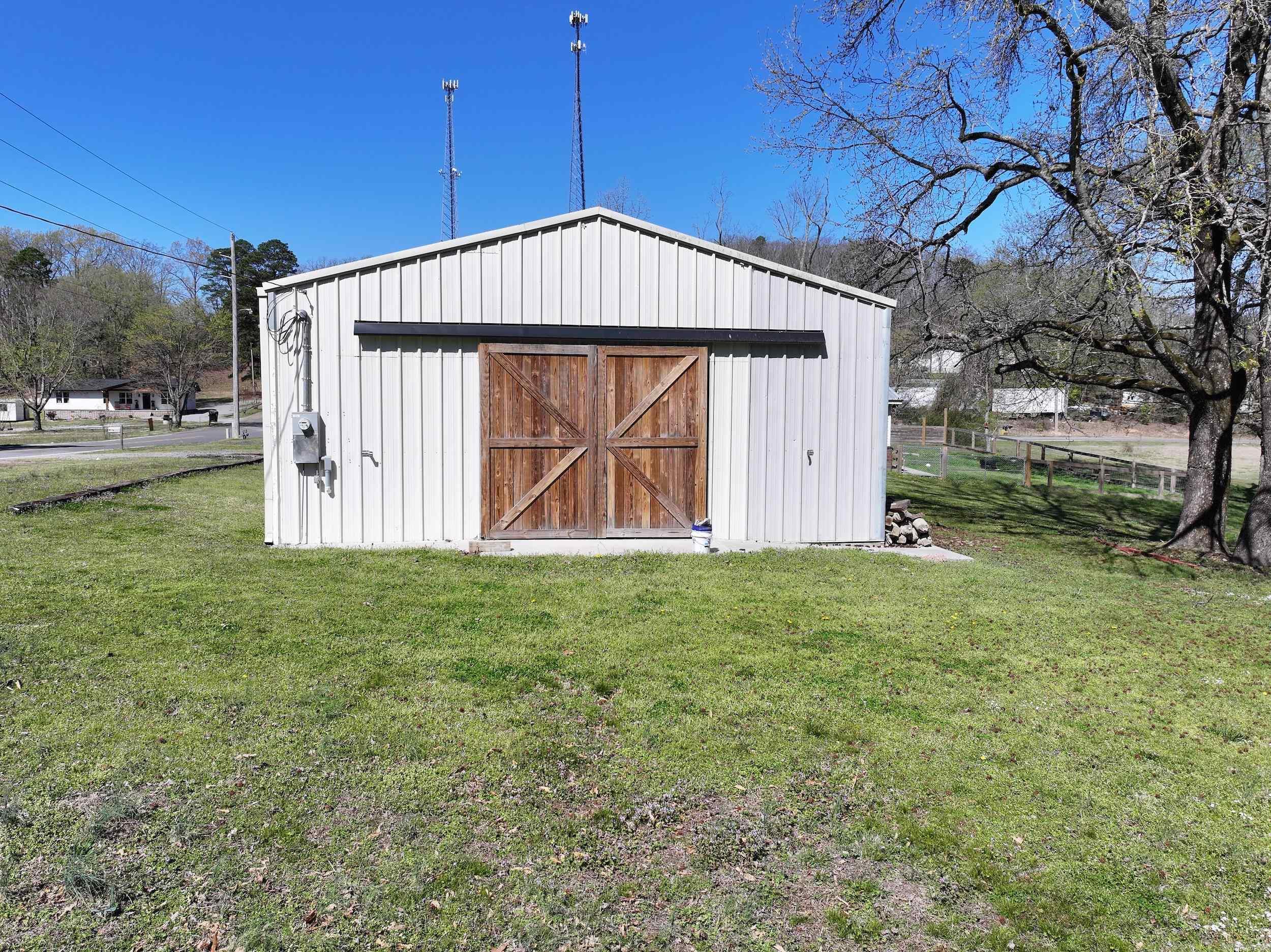 9808  Crossroads  Benton, AR