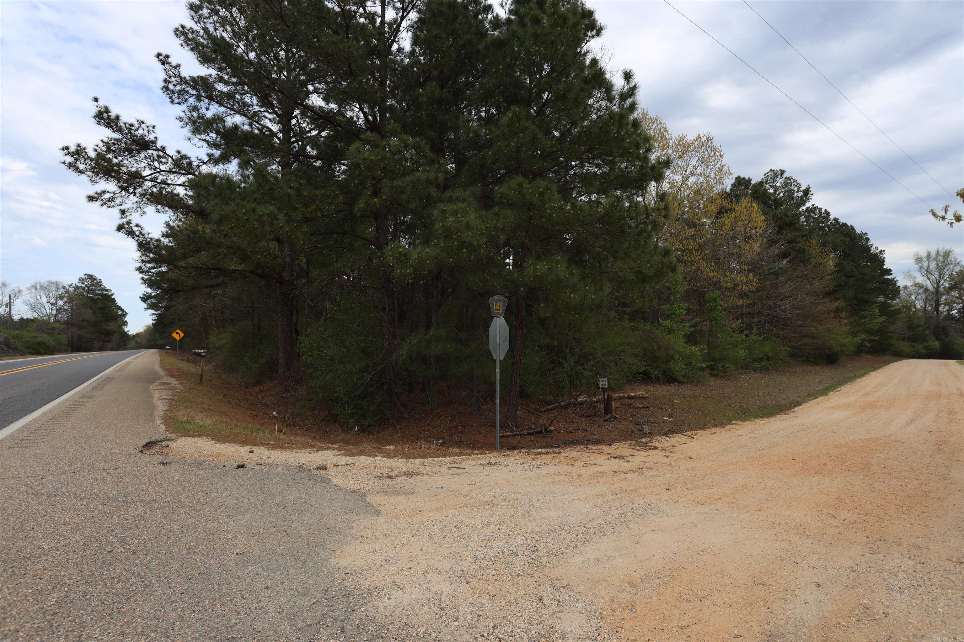 HWY 278 W  Bradley 14 S  Banks, AR