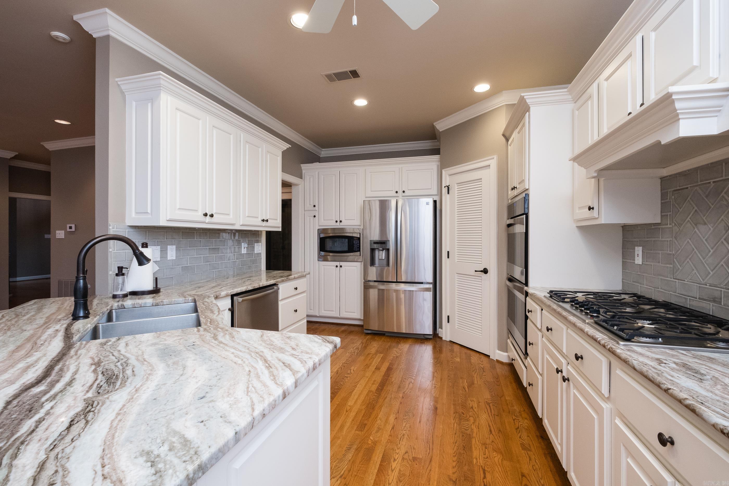 3801  Ridgefield  Little Rock, AR
