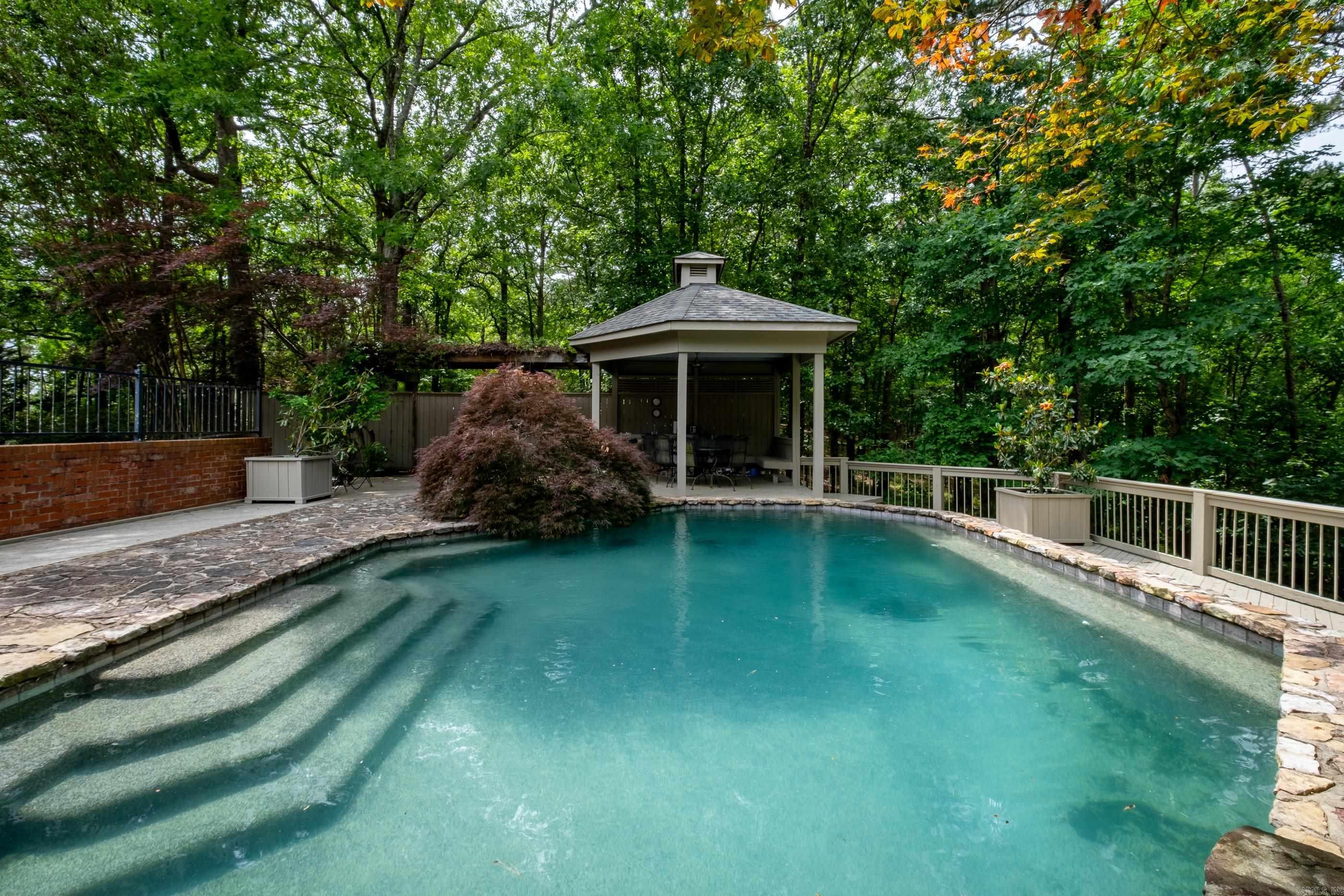 3801  Ridgefield  Little Rock, AR