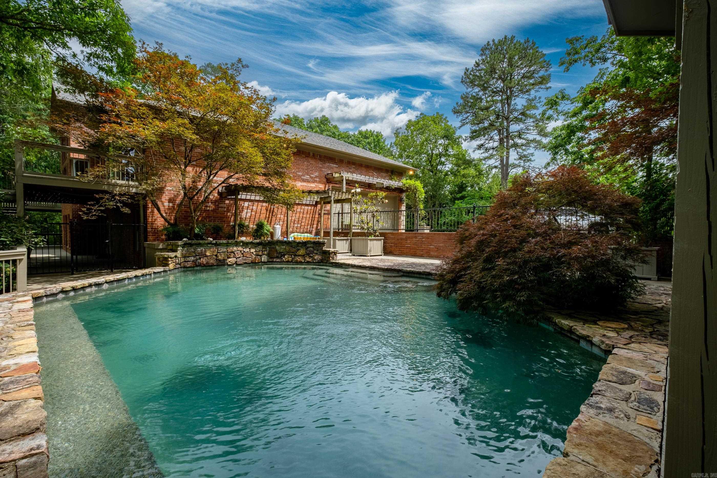 3801  Ridgefield  Little Rock, AR