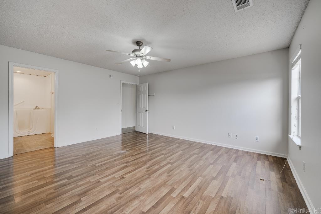 323  Lamplighter  Haskell, AR