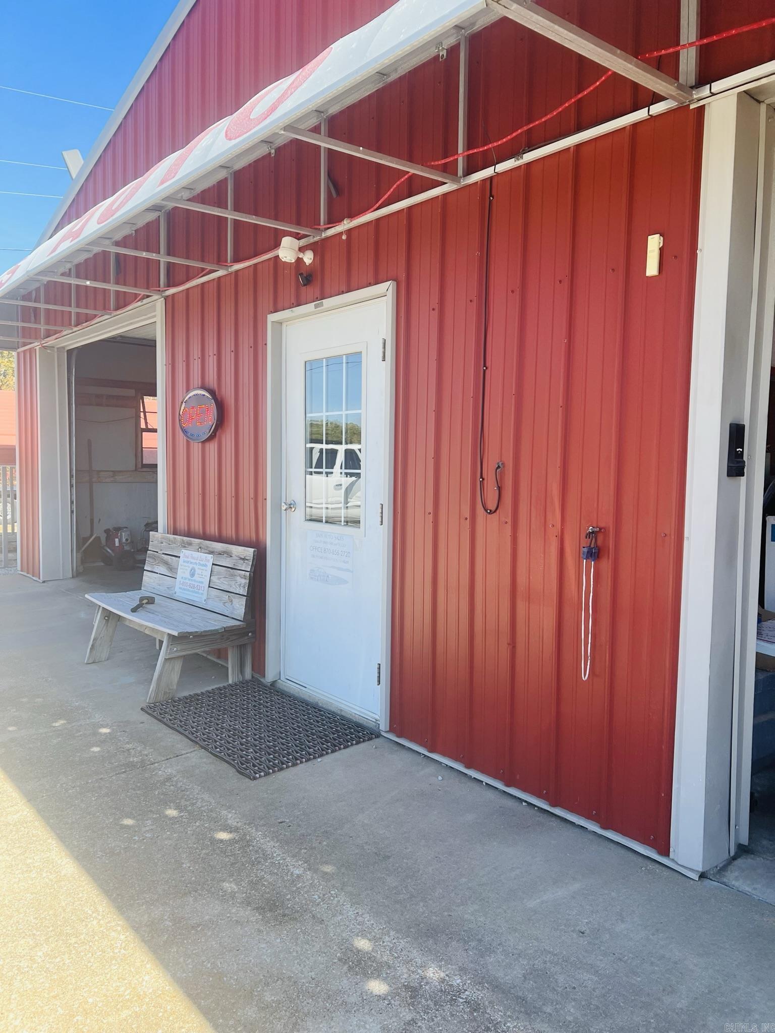 2896  Hwy 62/412  Highland, AR