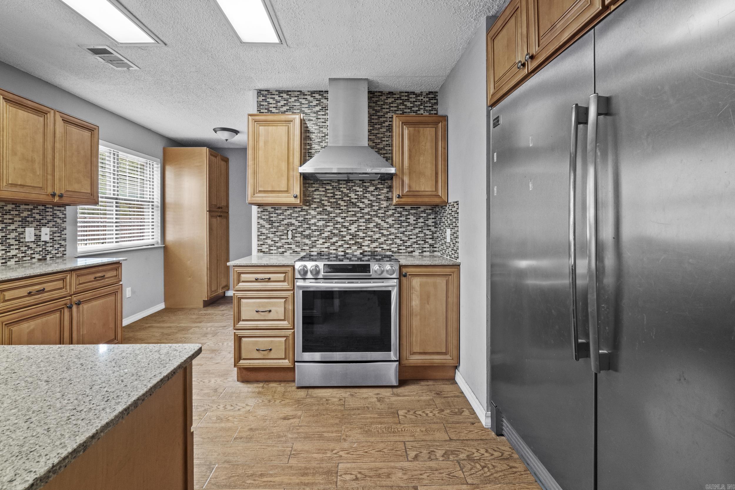222 N Summit Cabot, AR 72023