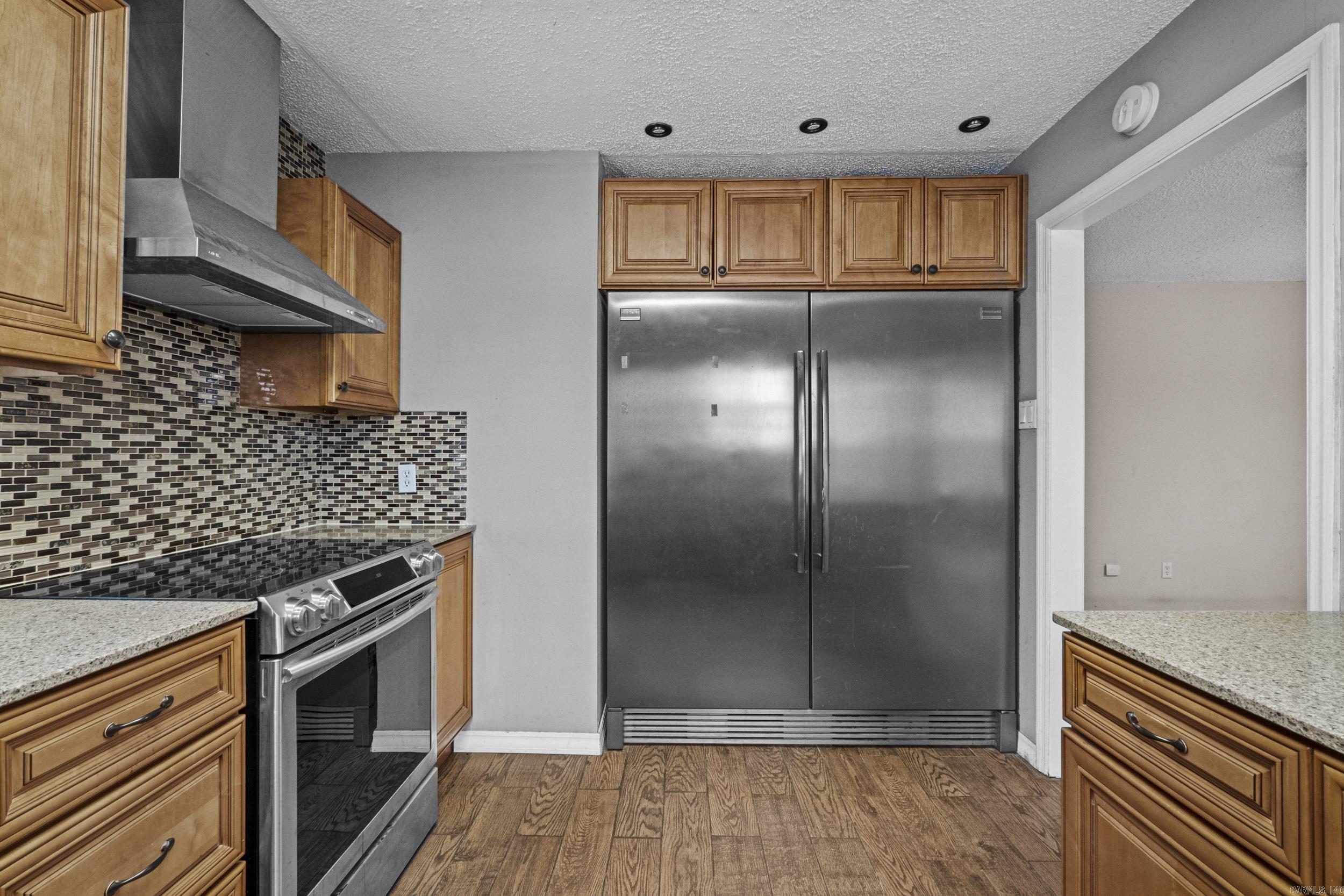 222 N Summit Cabot, AR 72023