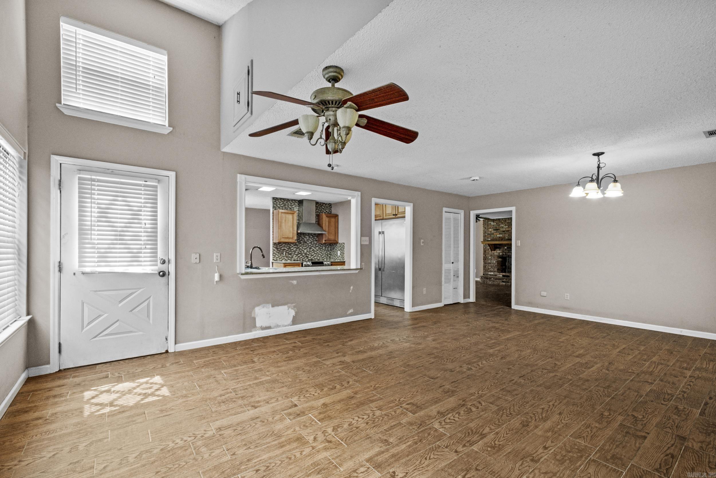 222 N Summit Cabot, AR 72023