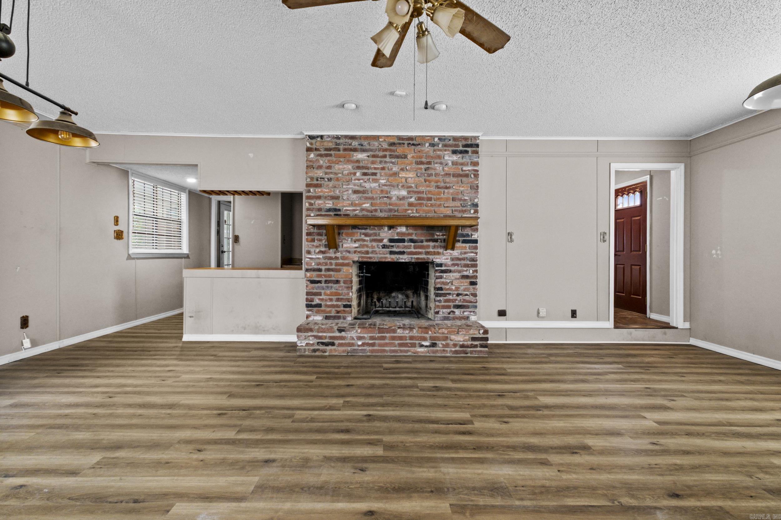 222 N Summit Cabot, AR 72023