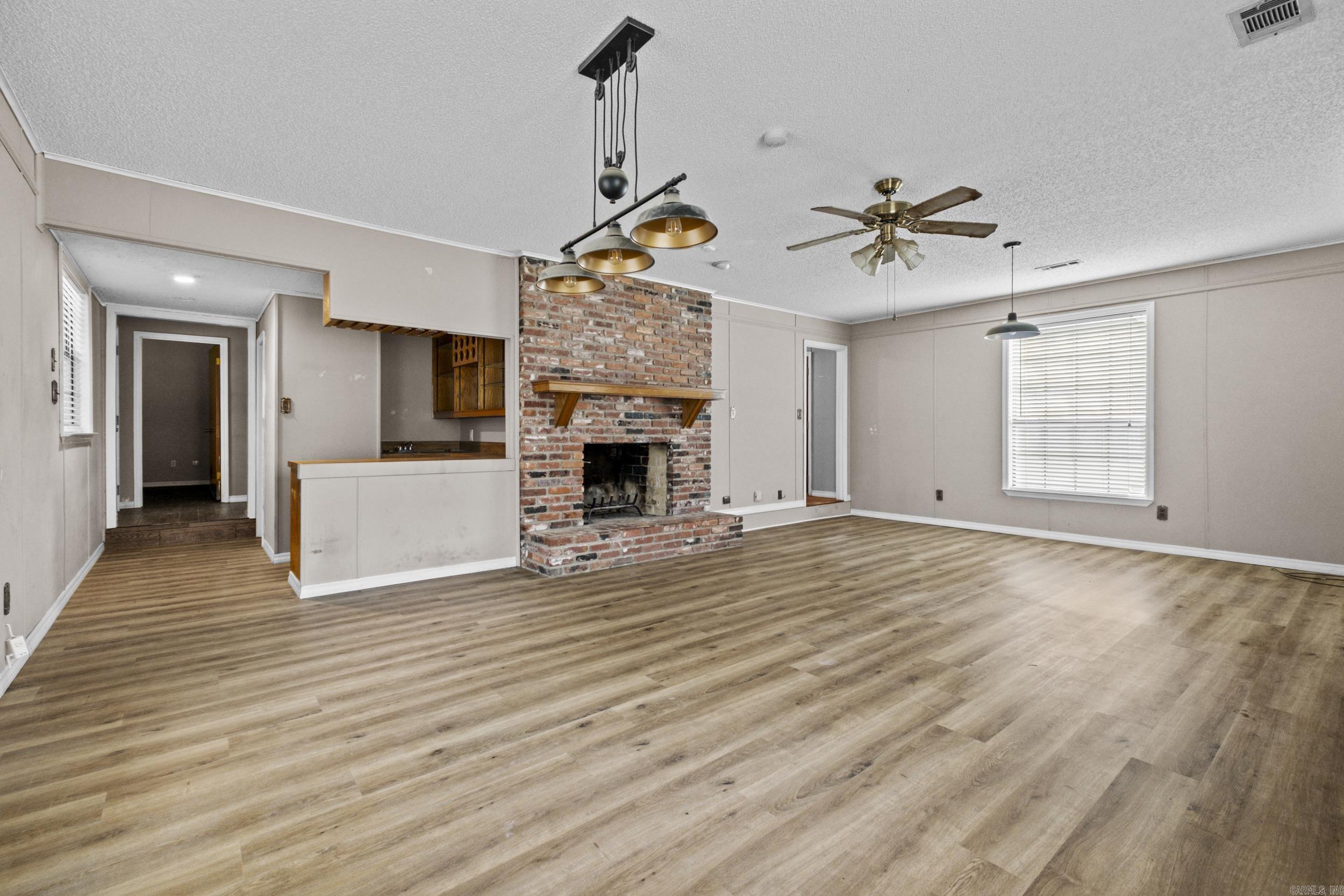 222 N Summit Cabot, AR 72023