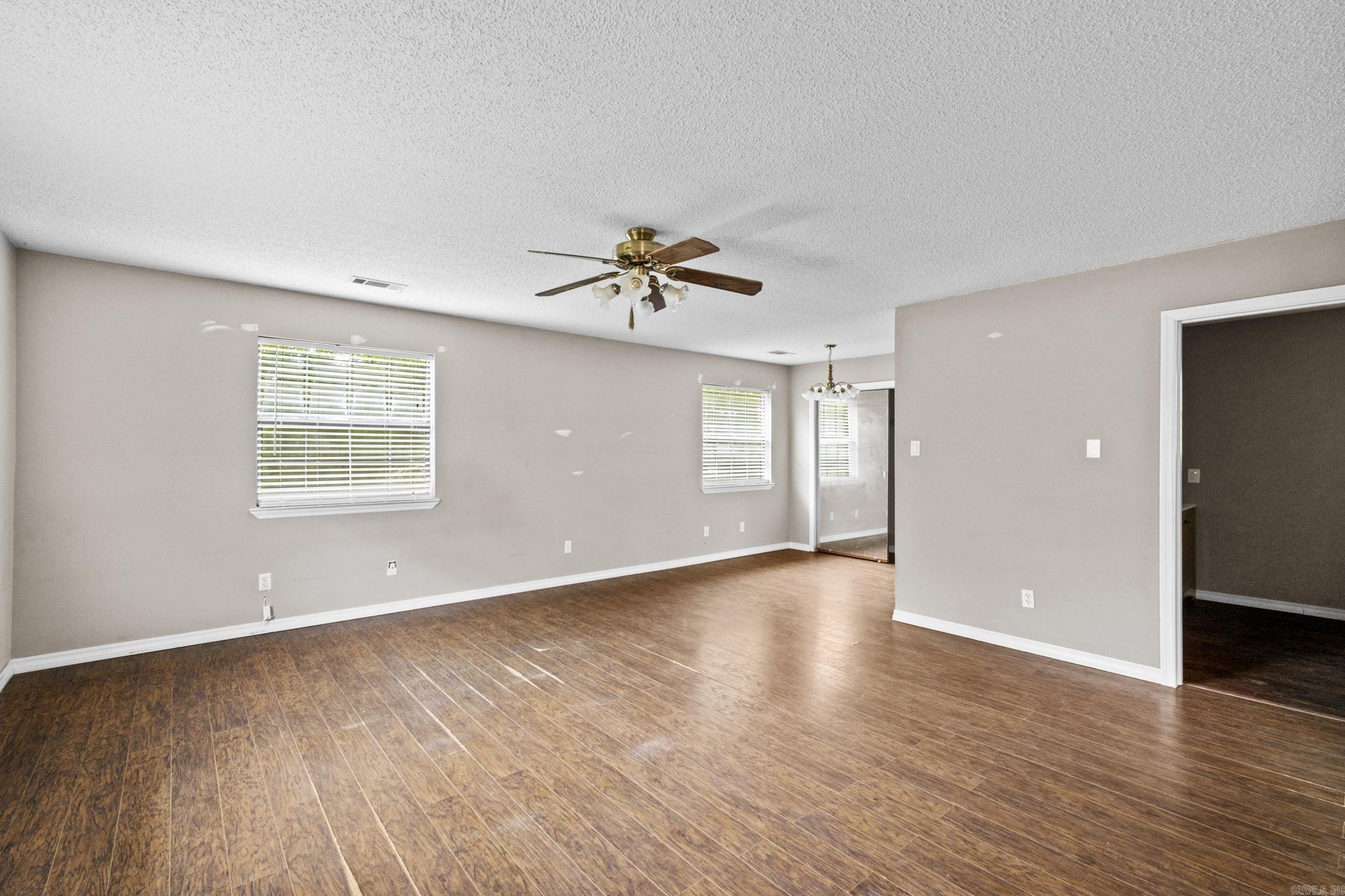 222 N Summit Cabot, AR 72023