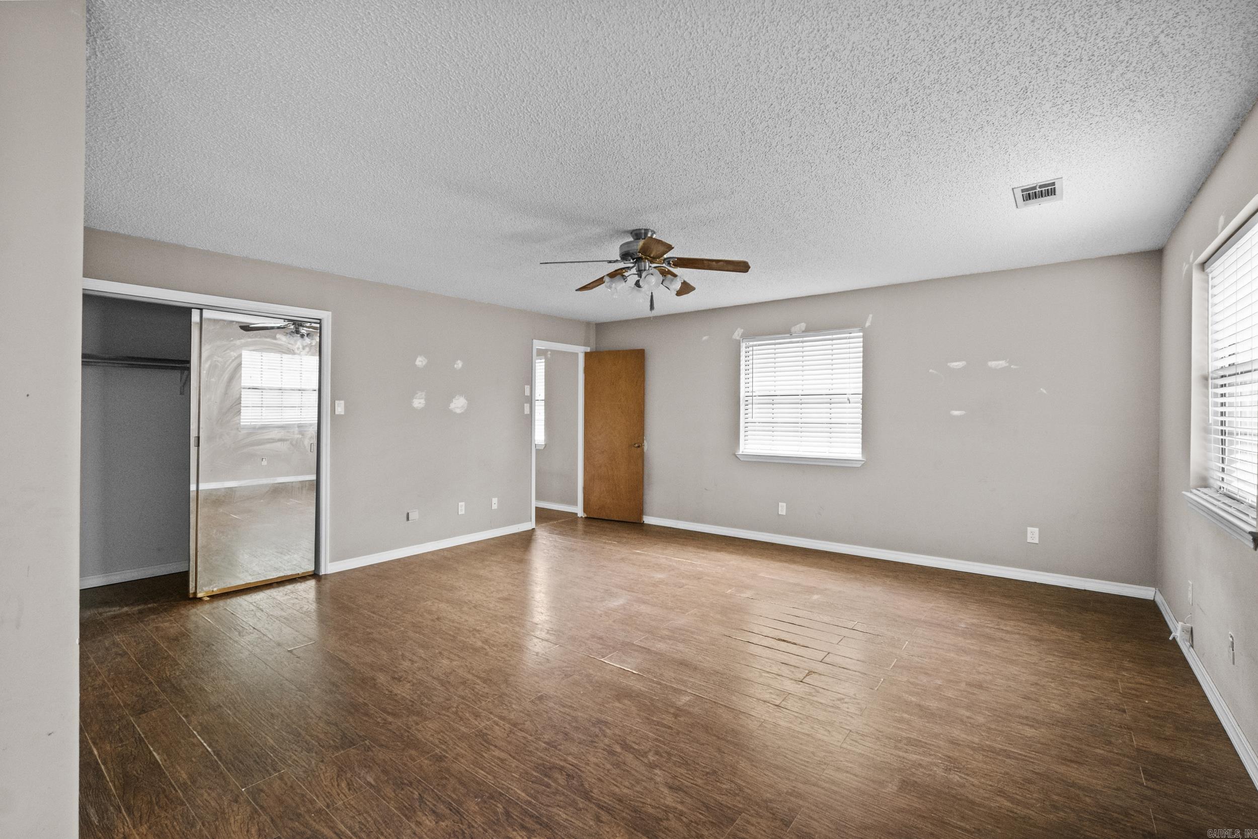222 N Summit Cabot, AR 72023