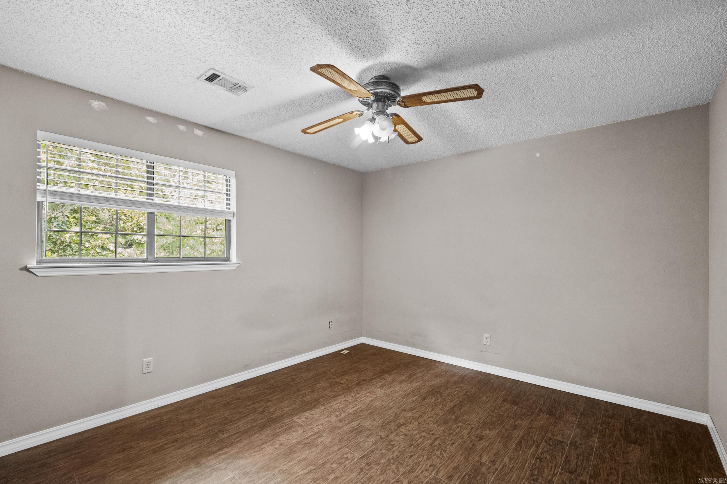 222 N Summit Cabot, AR 72023