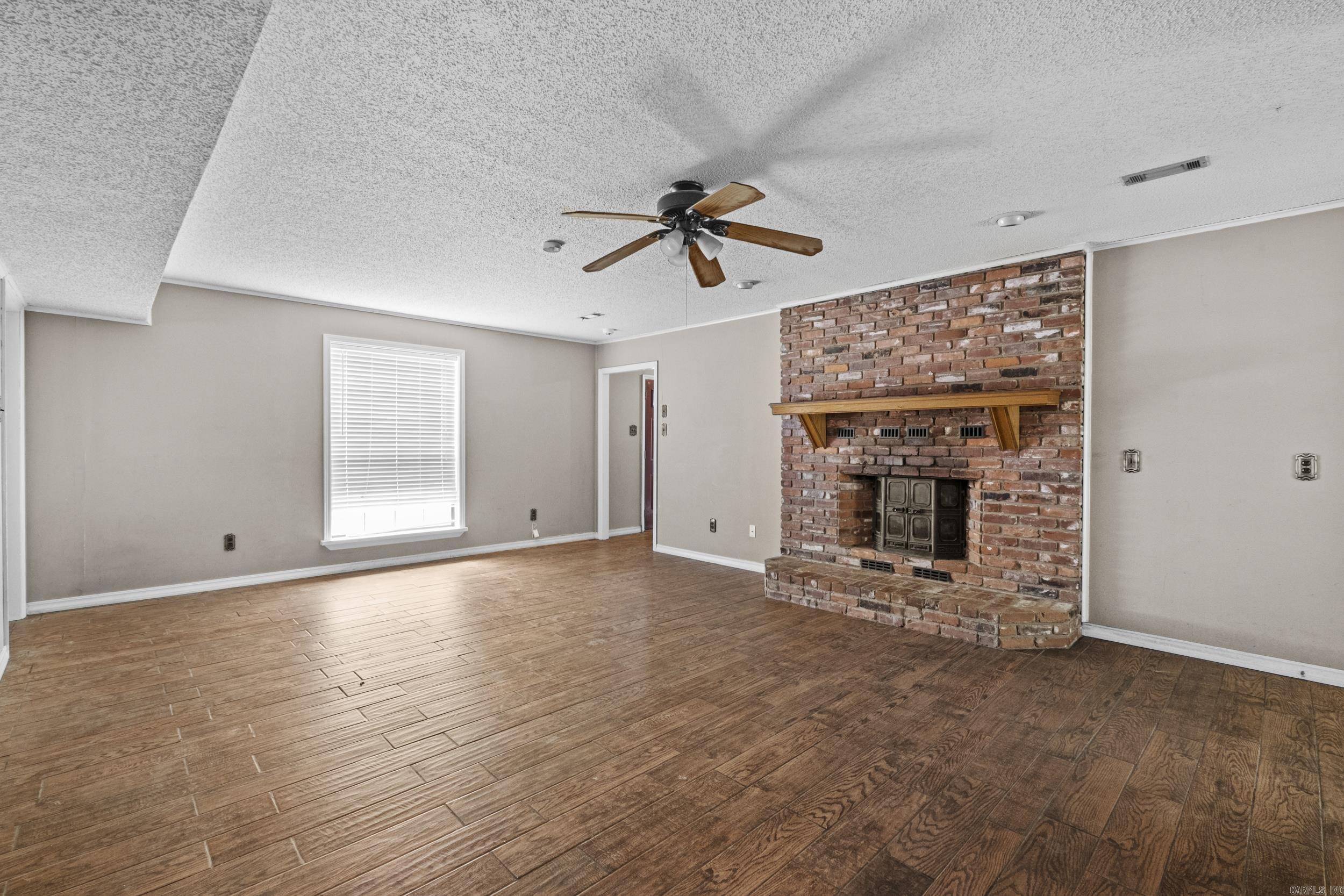 222 N Summit Cabot, AR 72023
