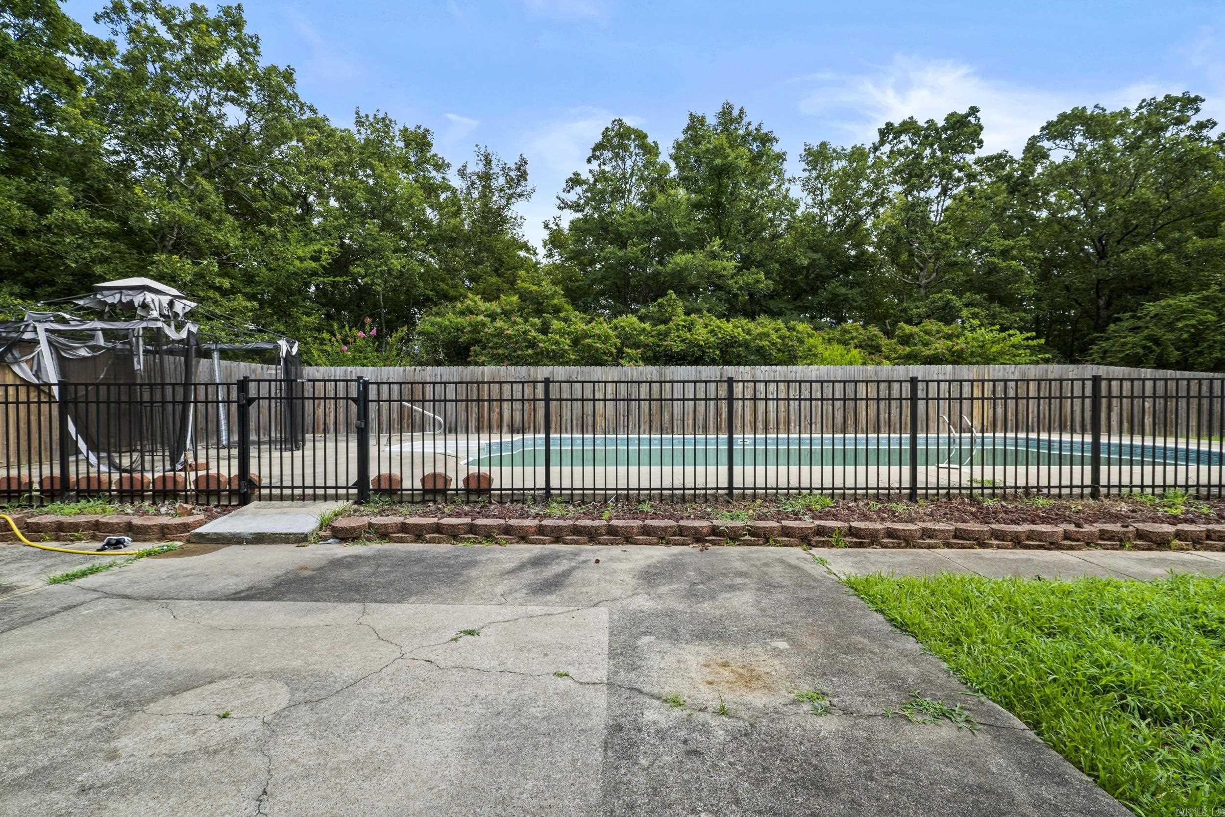 222 N Summit Cabot, AR 72023