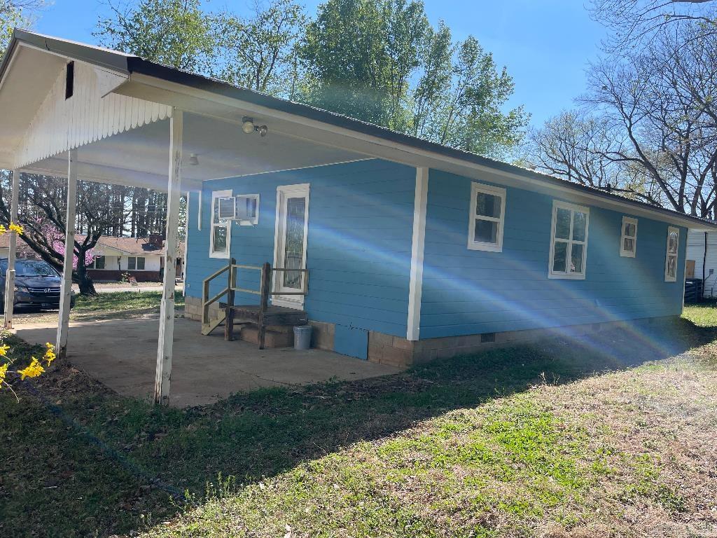 135  Highland  Calico Rock, AR