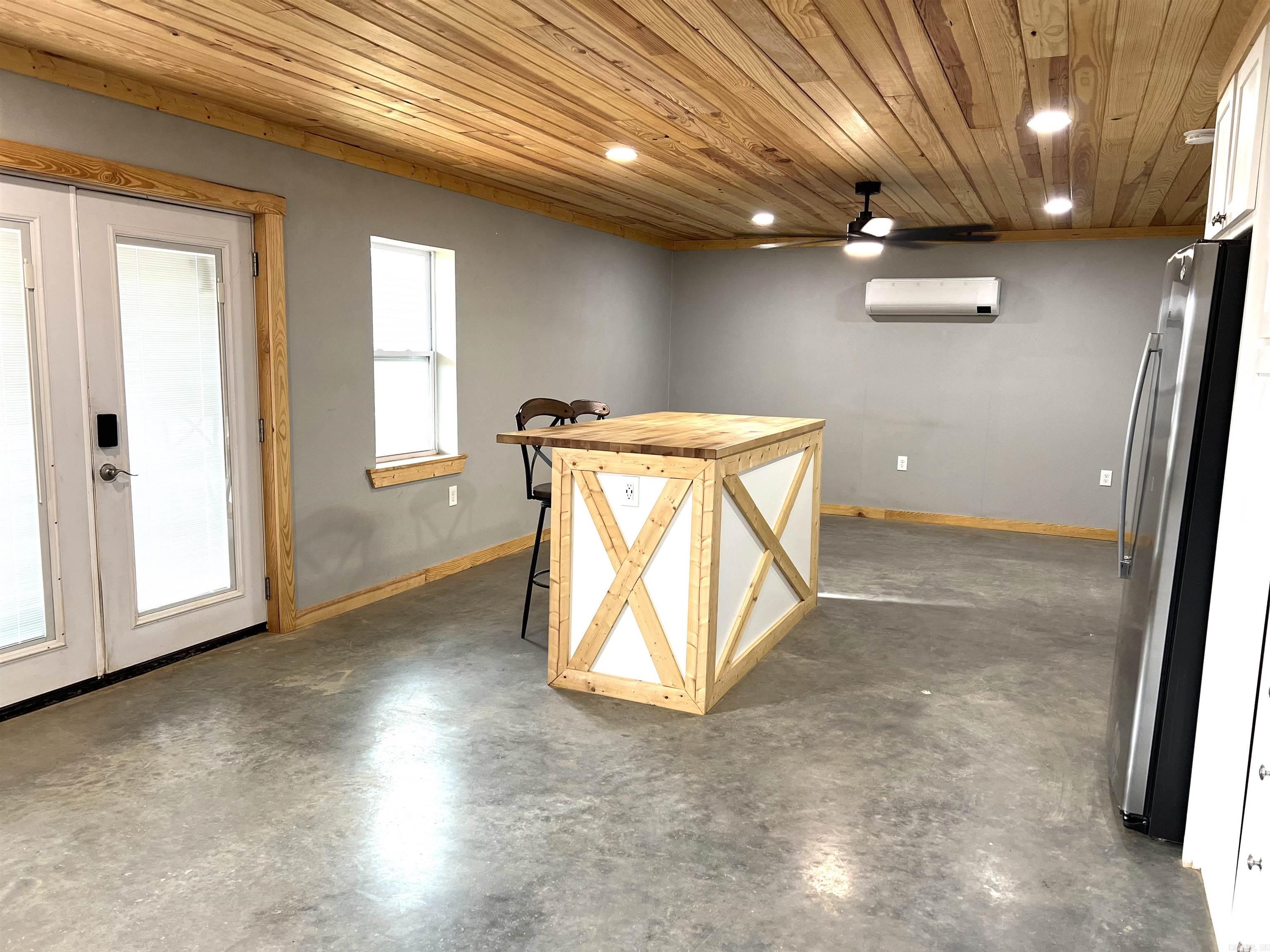 16009 E Miller Sardis  Bauxite, AR