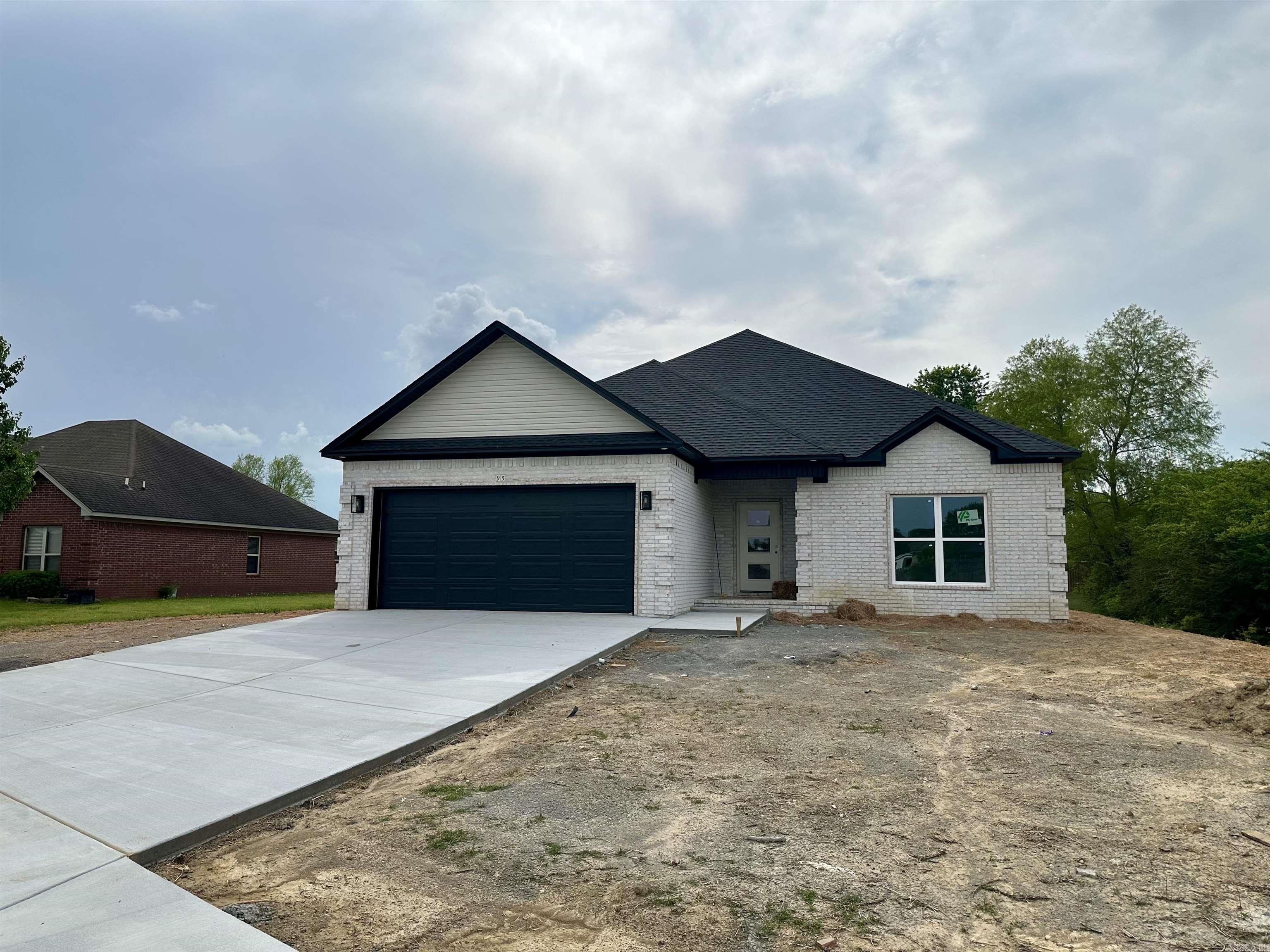 95 Dove Lane Vilonia, AR 72173