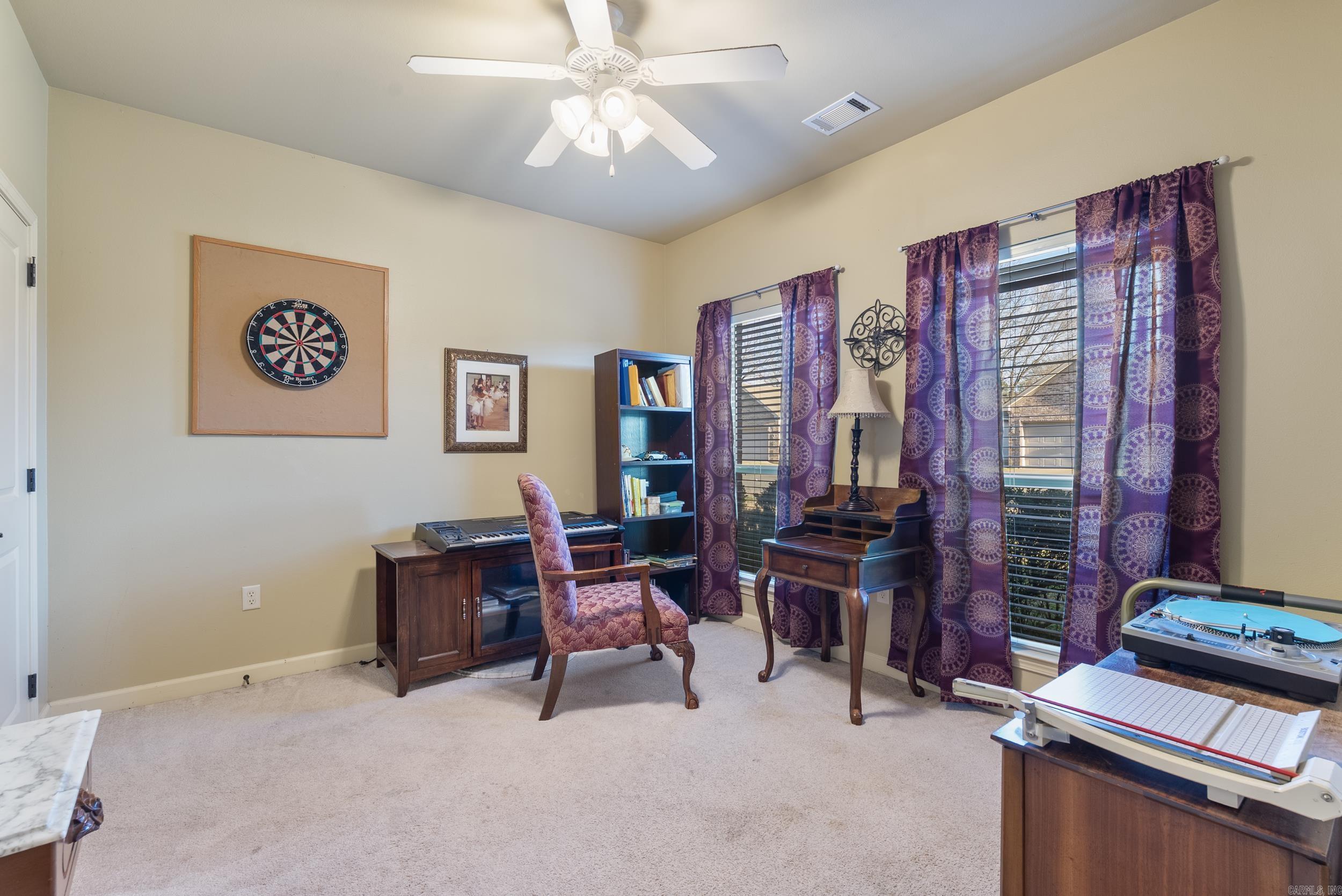 25  Chateaus  Little Rock, AR