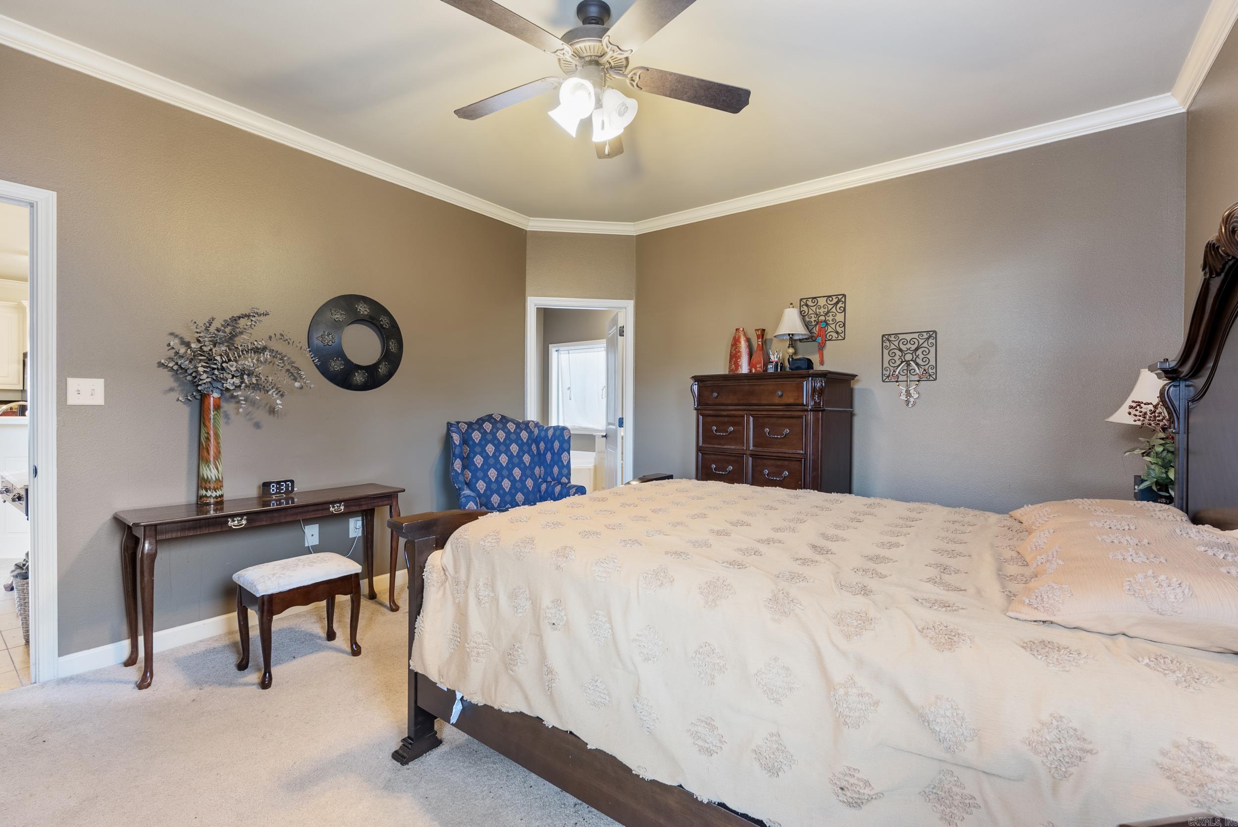 25  Chateaus  Little Rock, AR