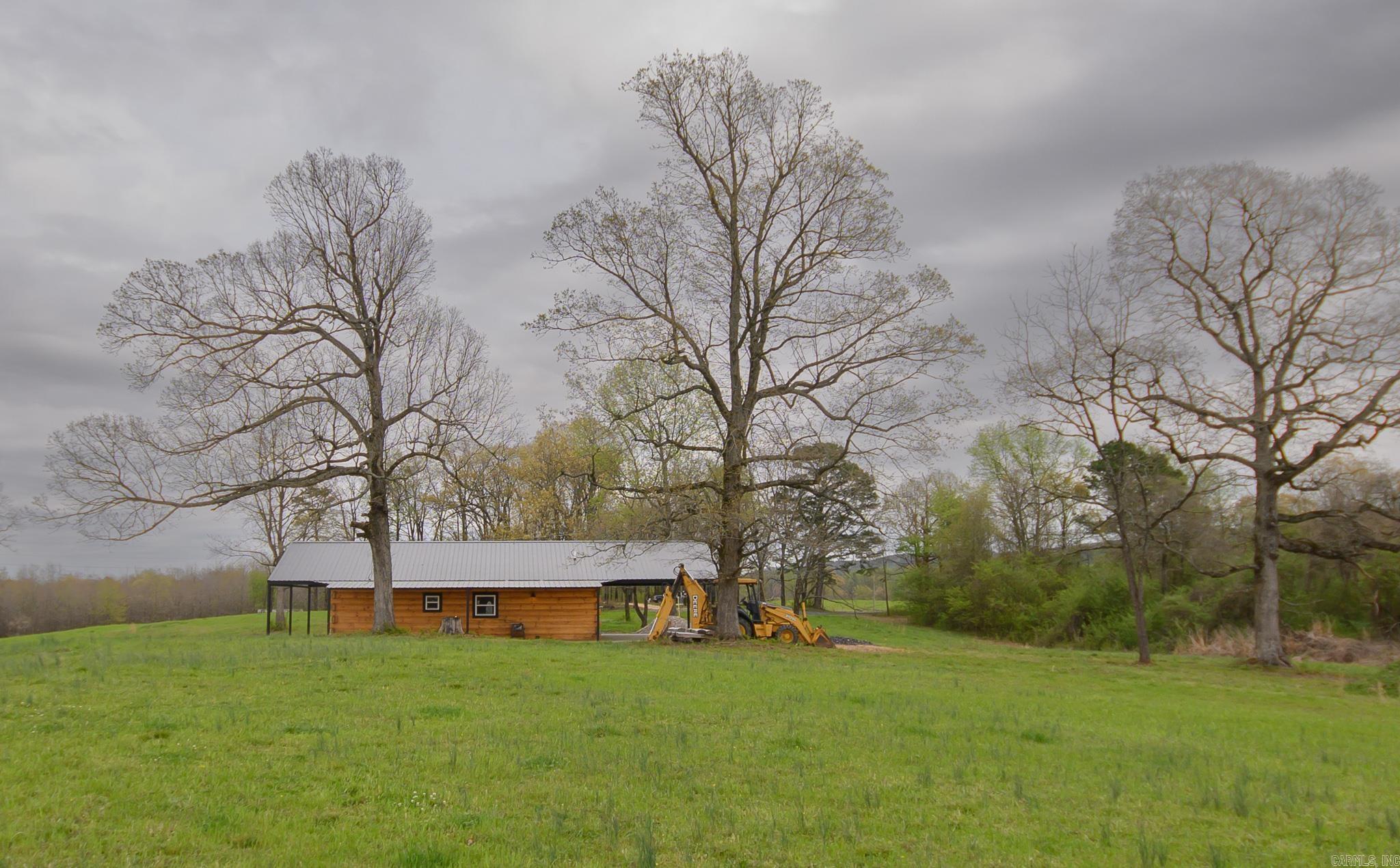111  Madelyn  Vandervoort, AR