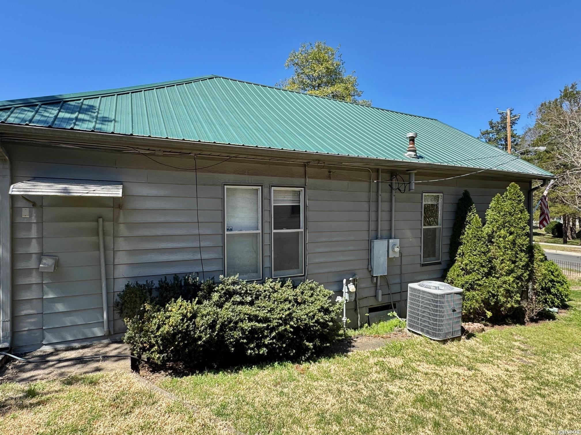709  Whittington  Hot Springs, AR