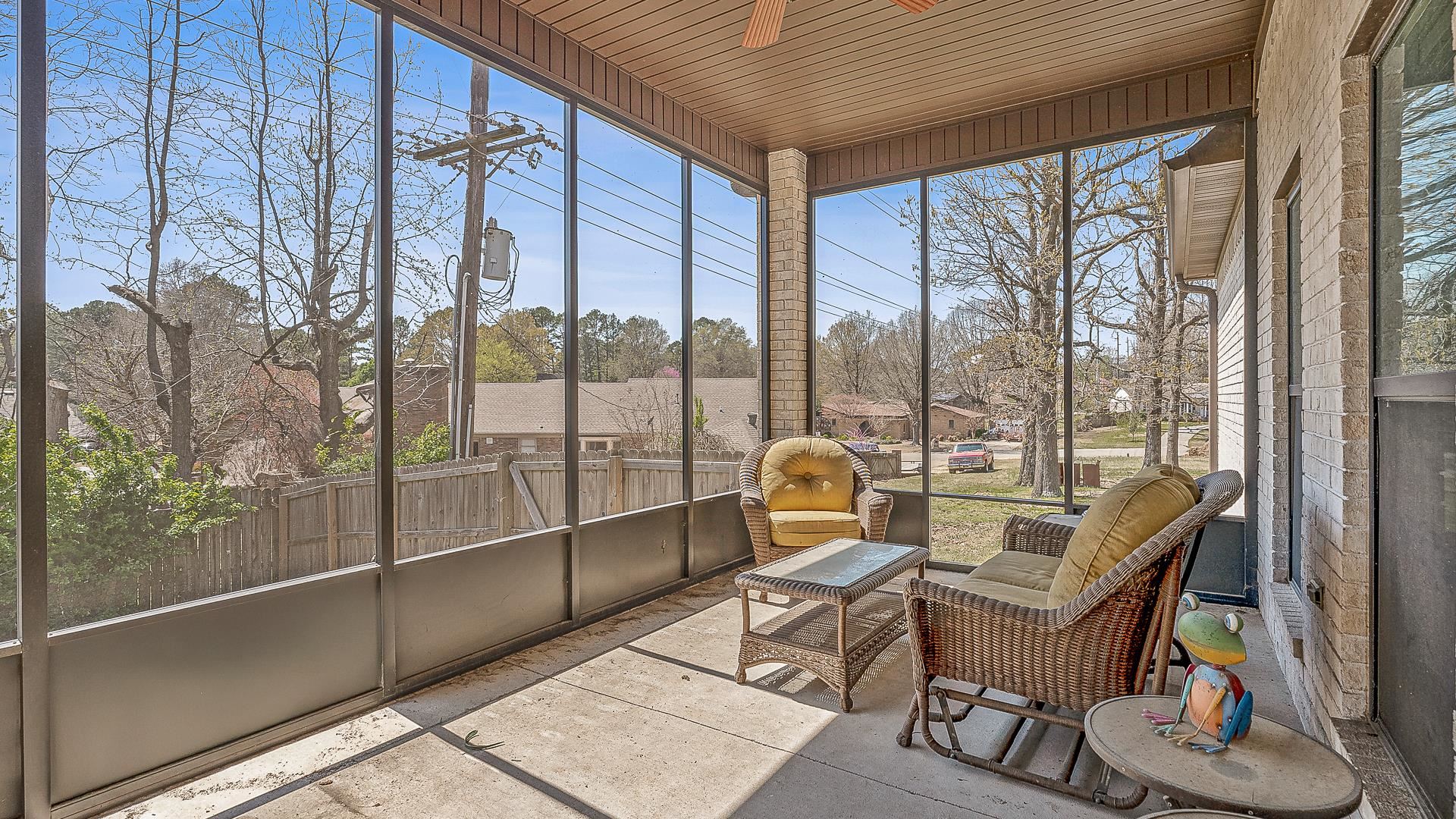 2  Candlewood Cove  Paragould, AR