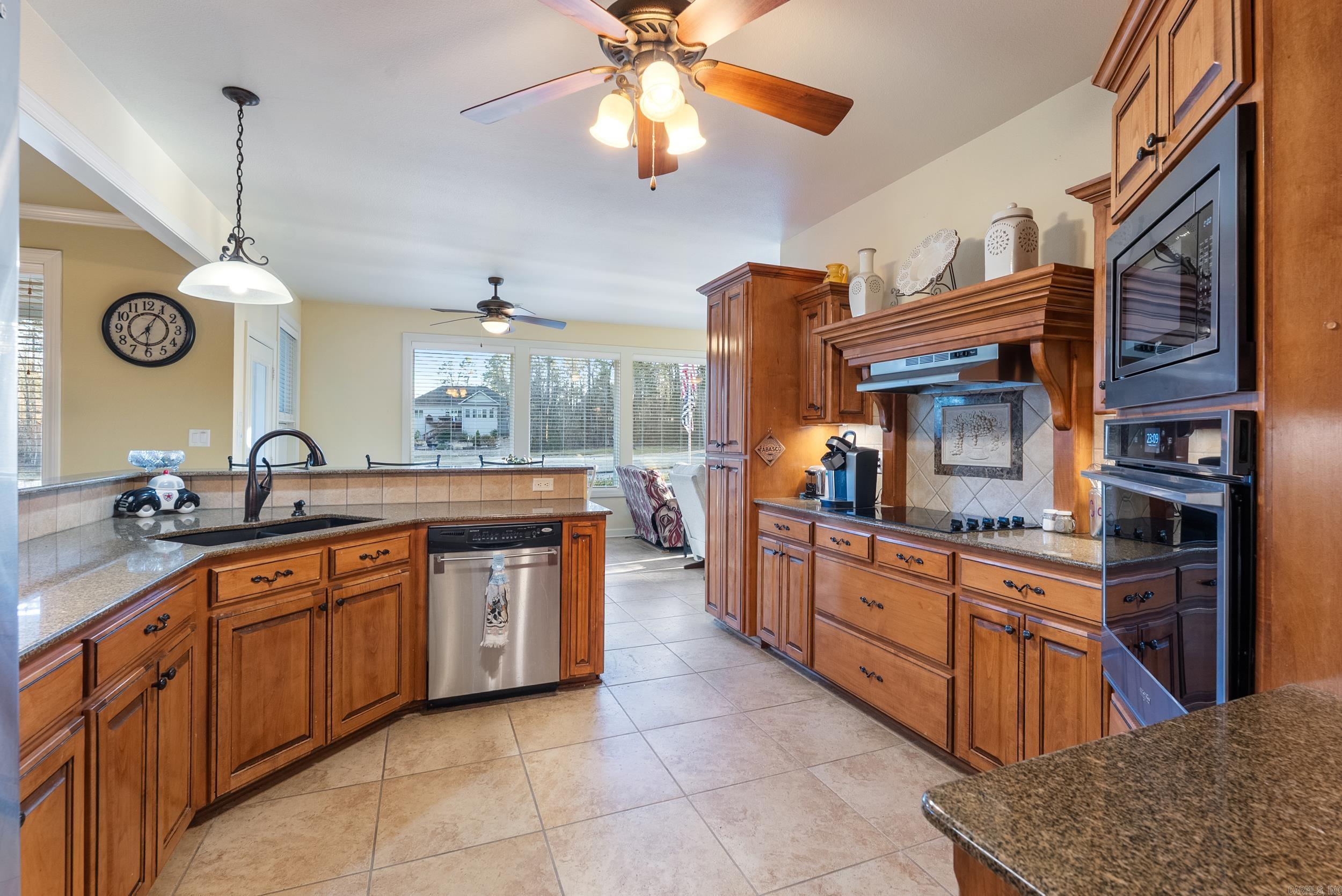12  Fiero Lane  Hot Springs Village, AR