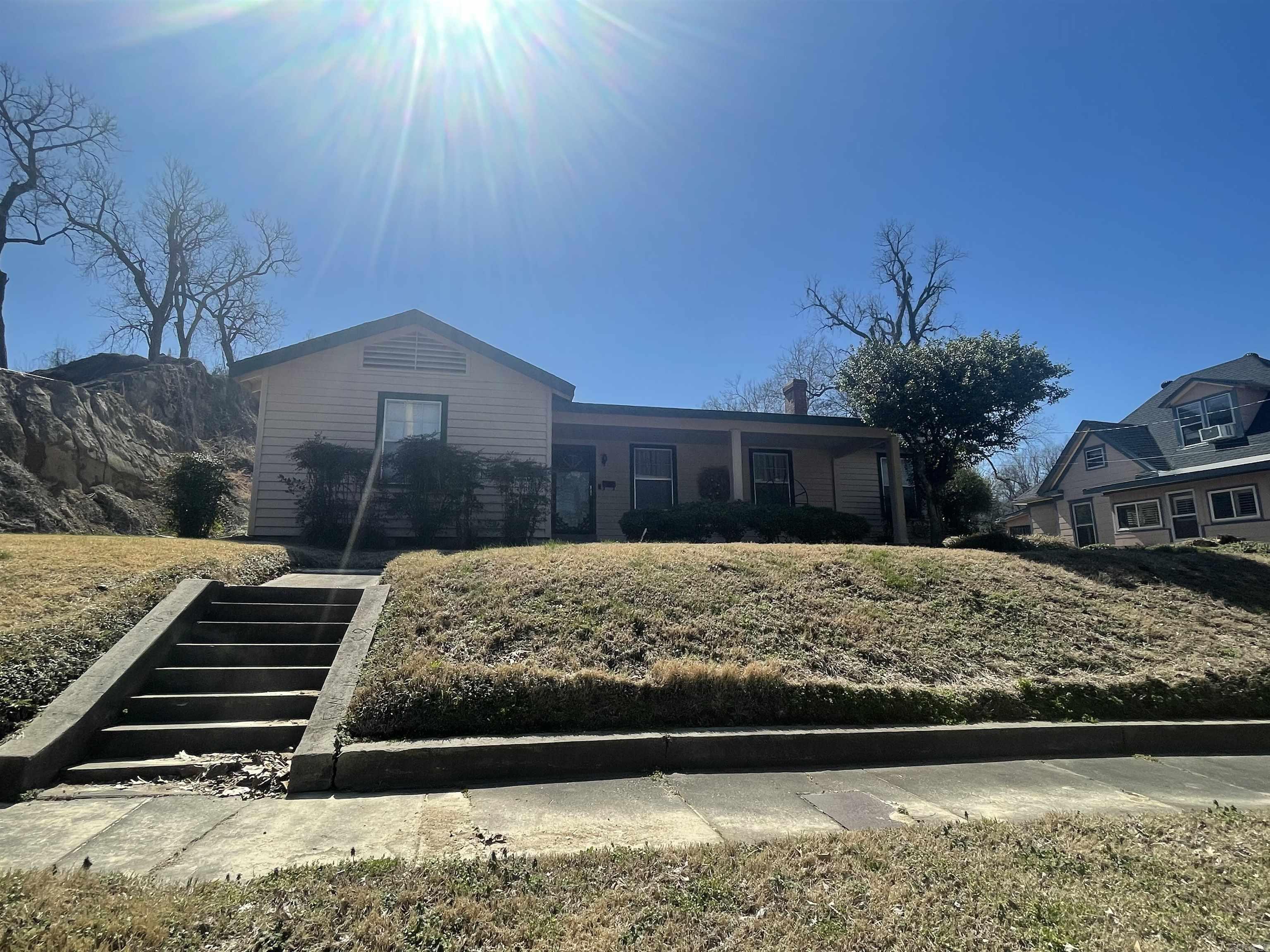 1005  Arkansas  West Helena, AR