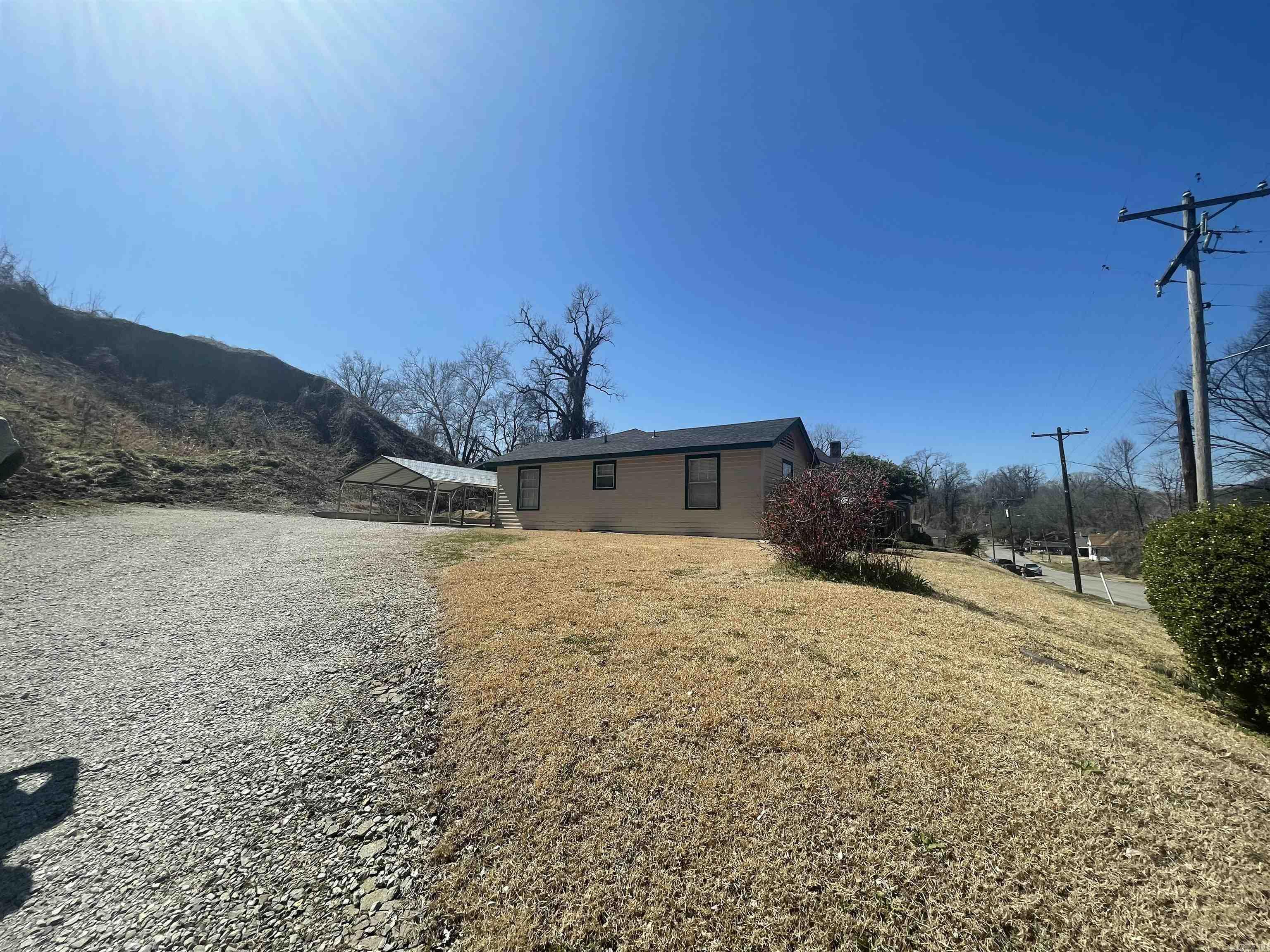 1005  Arkansas  West Helena, AR