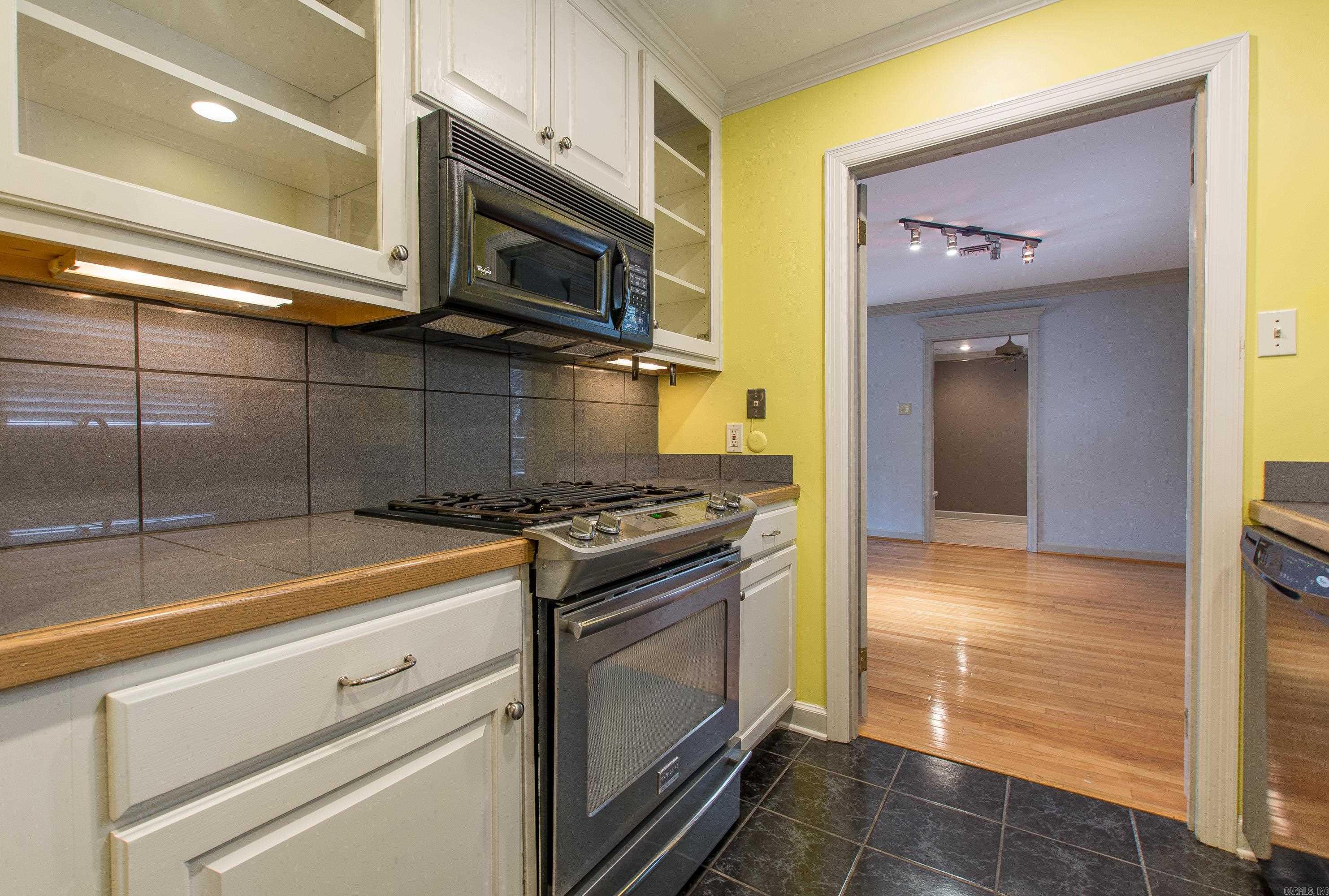 3901  Cedar Hill, #22  Little Rock, AR