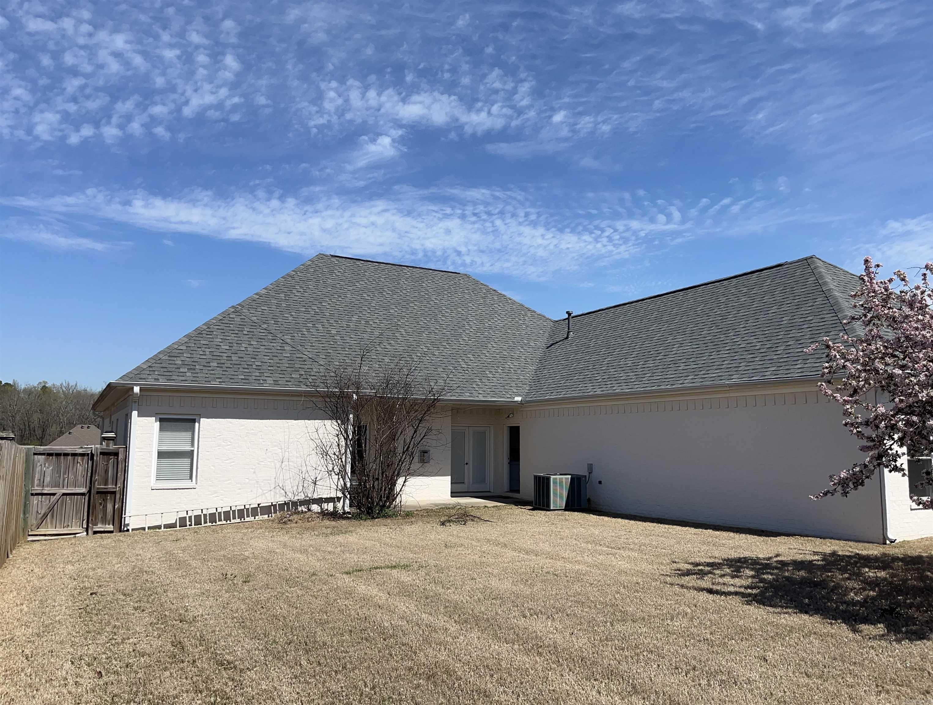 5521  Lexington  Benton, AR