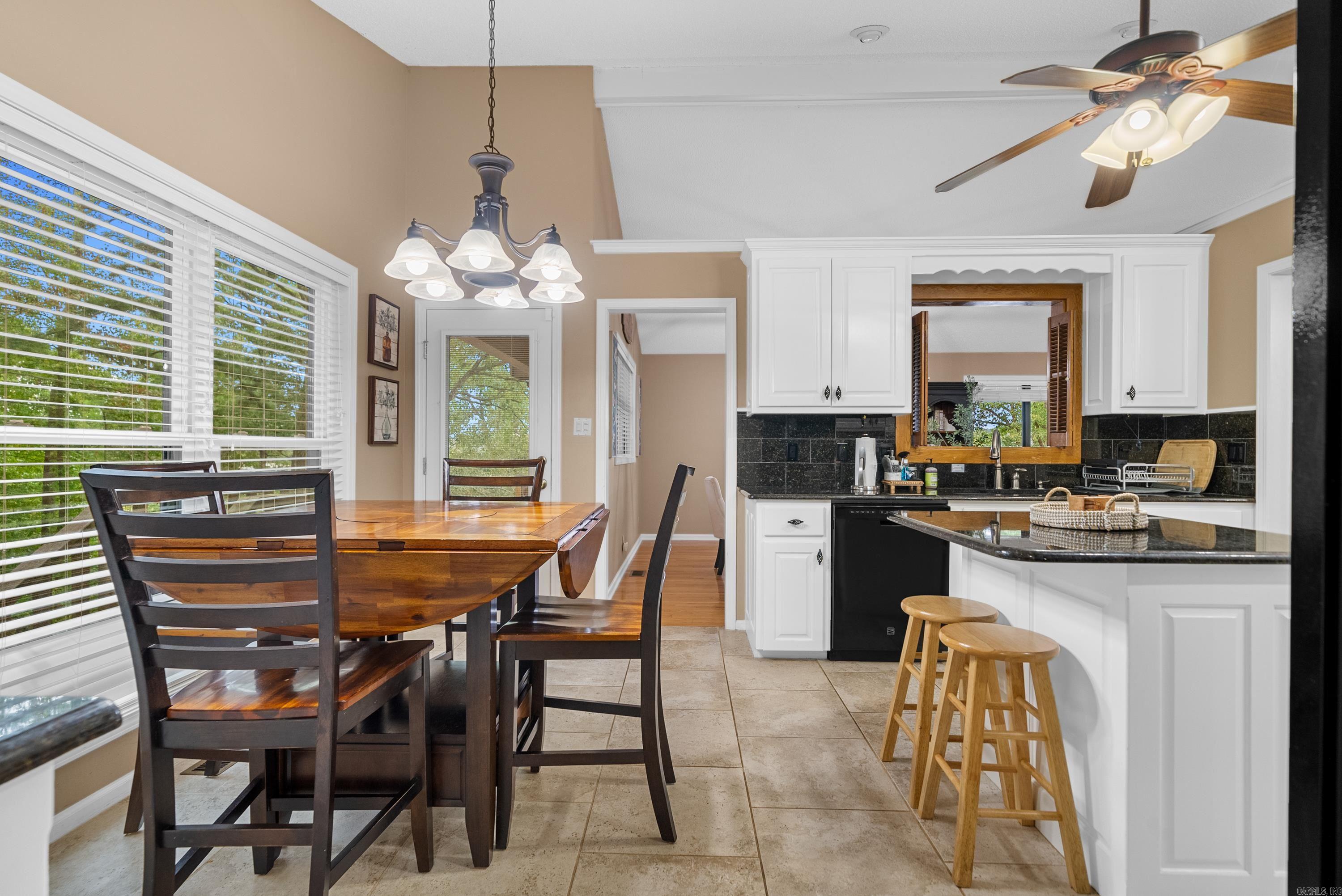 110  Silverwood  Hot Springs, AR