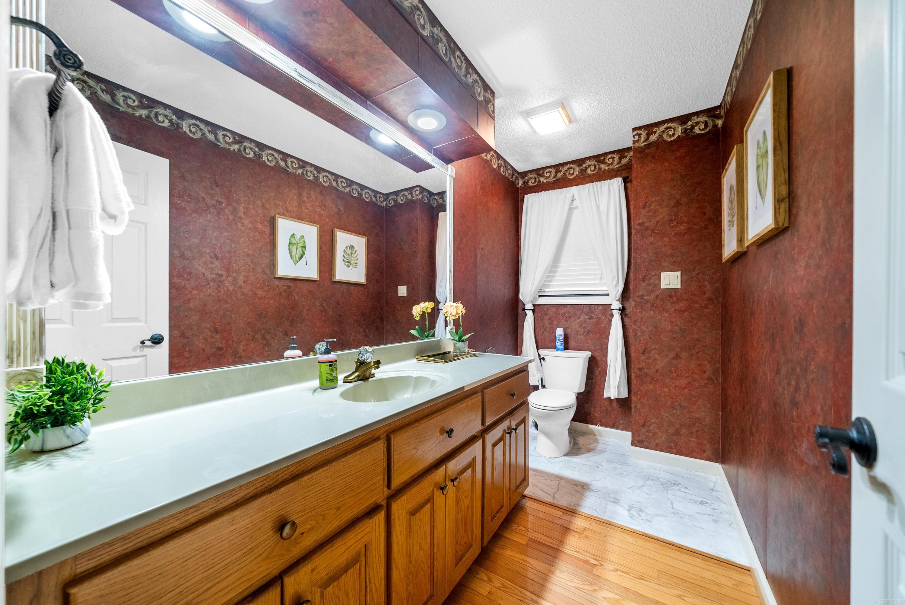 110  Silverwood  Hot Springs, AR