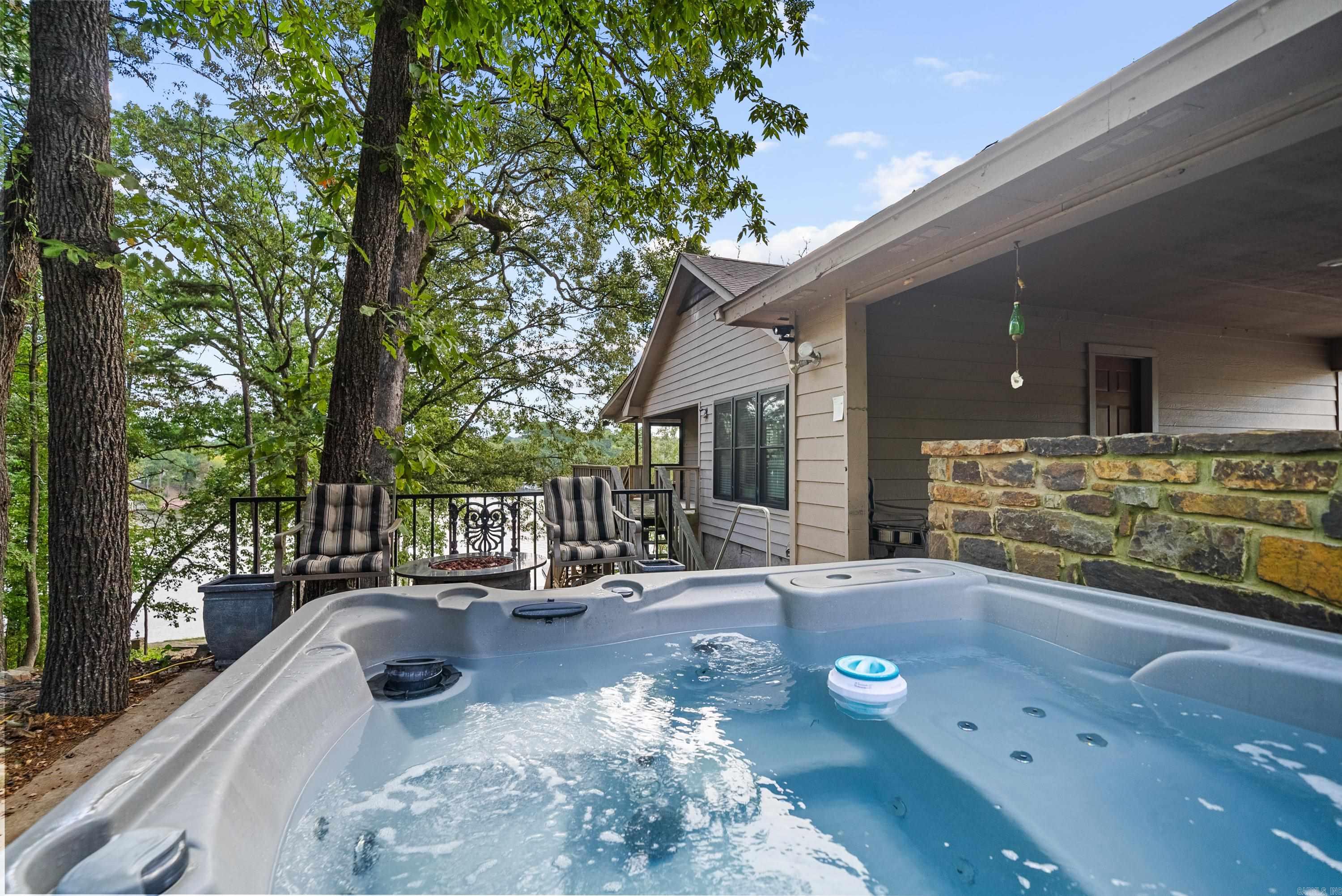 110  Silverwood  Hot Springs, AR