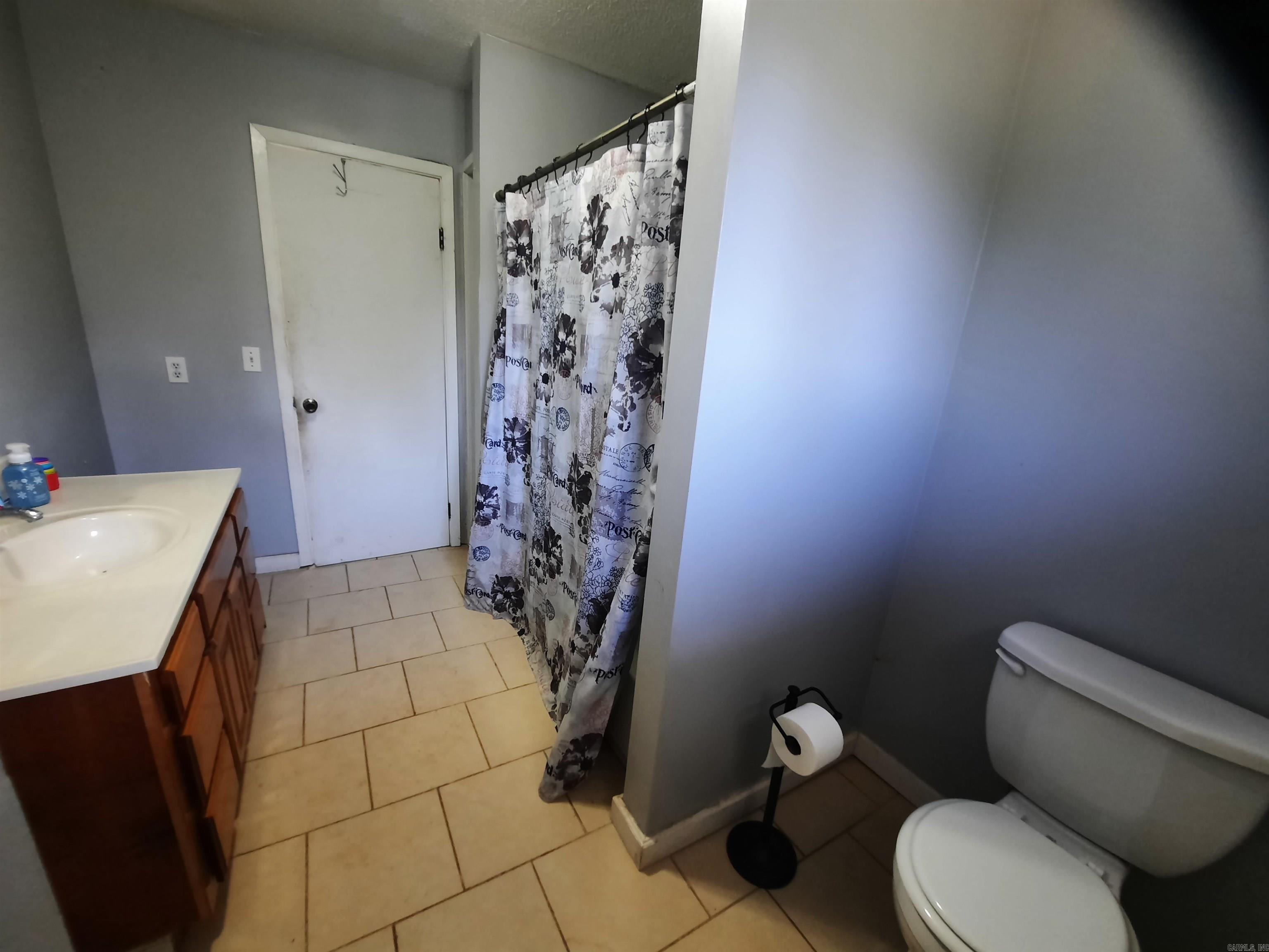 13979 W 66  Mountain View, AR