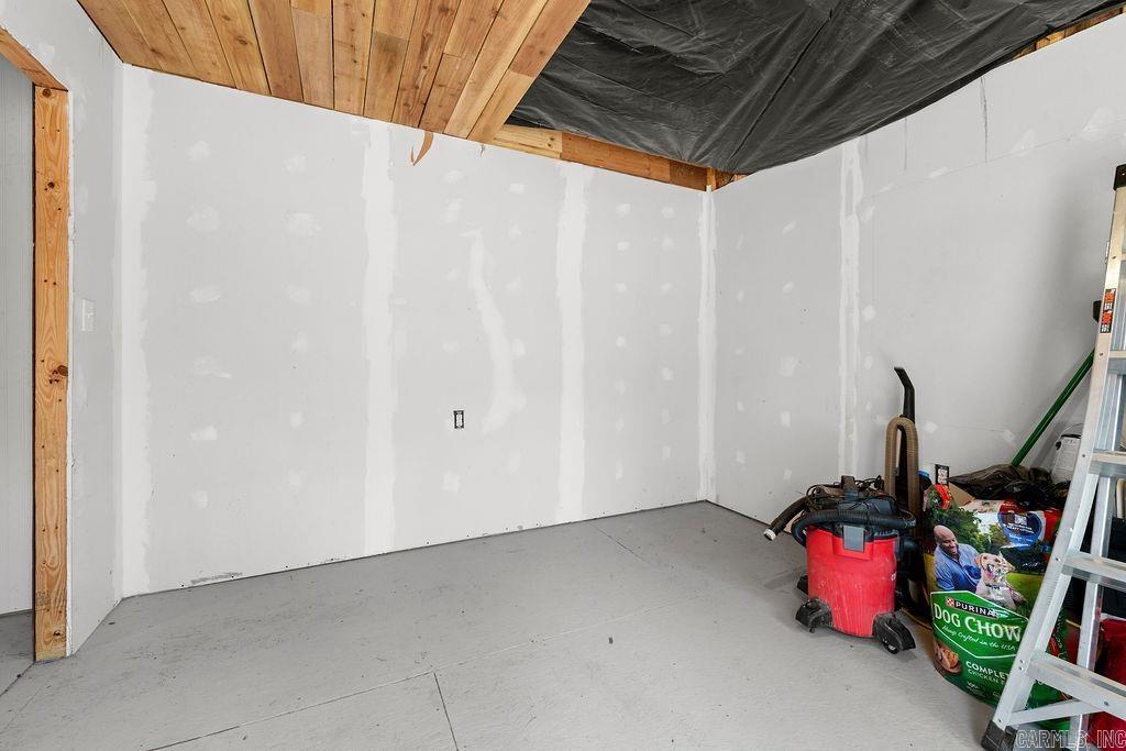457  Morris Road  Leslie, AR
