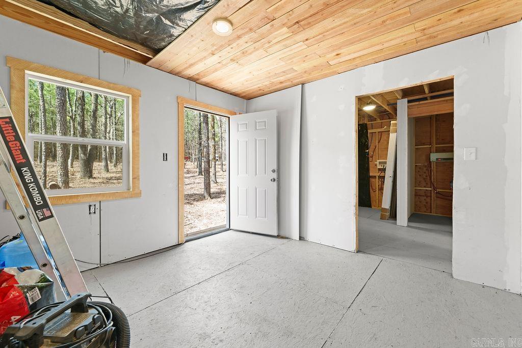 457  Morris Road  Leslie, AR