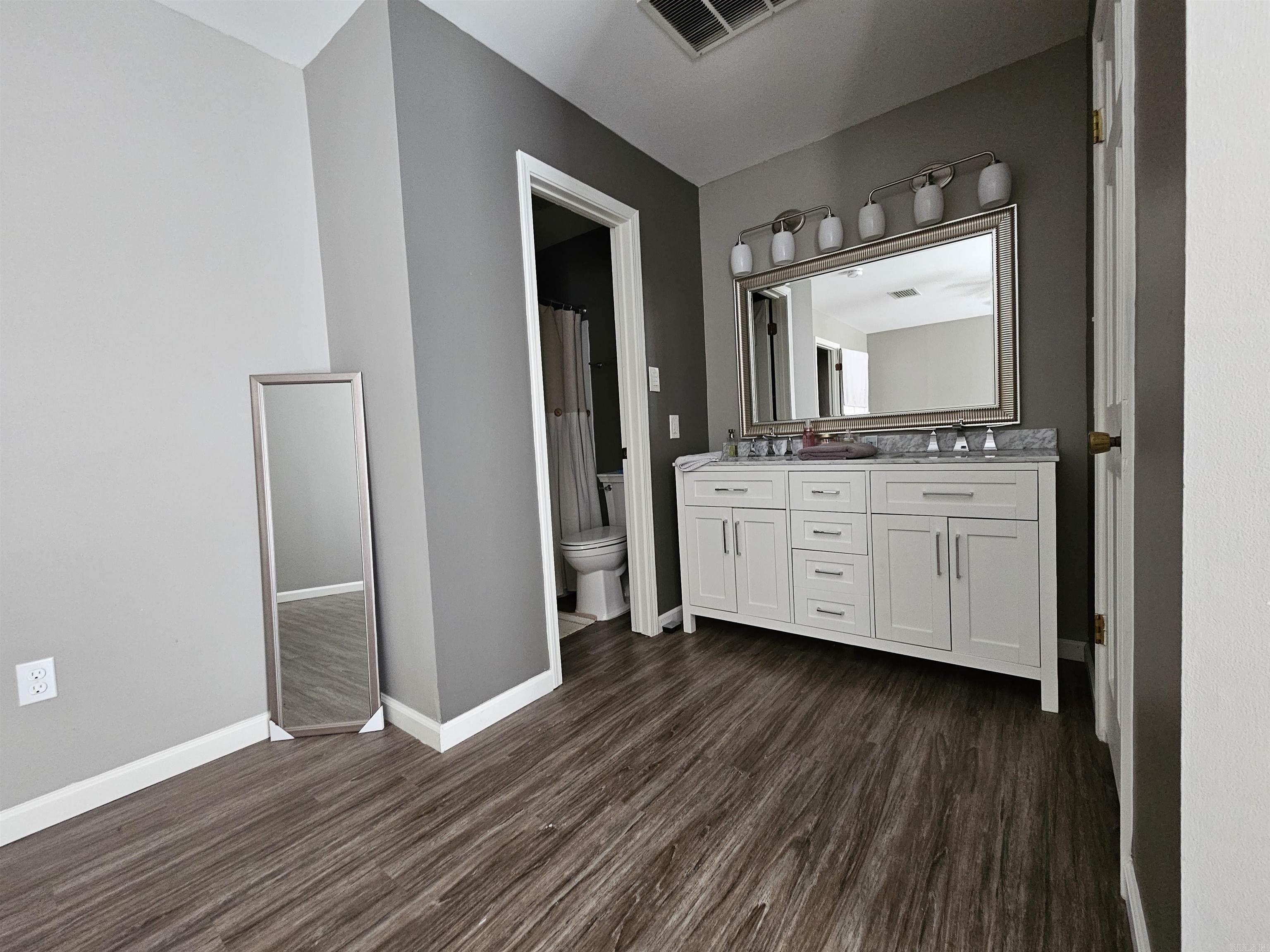 9 Rockefeller Drive Wilson, AR 72395