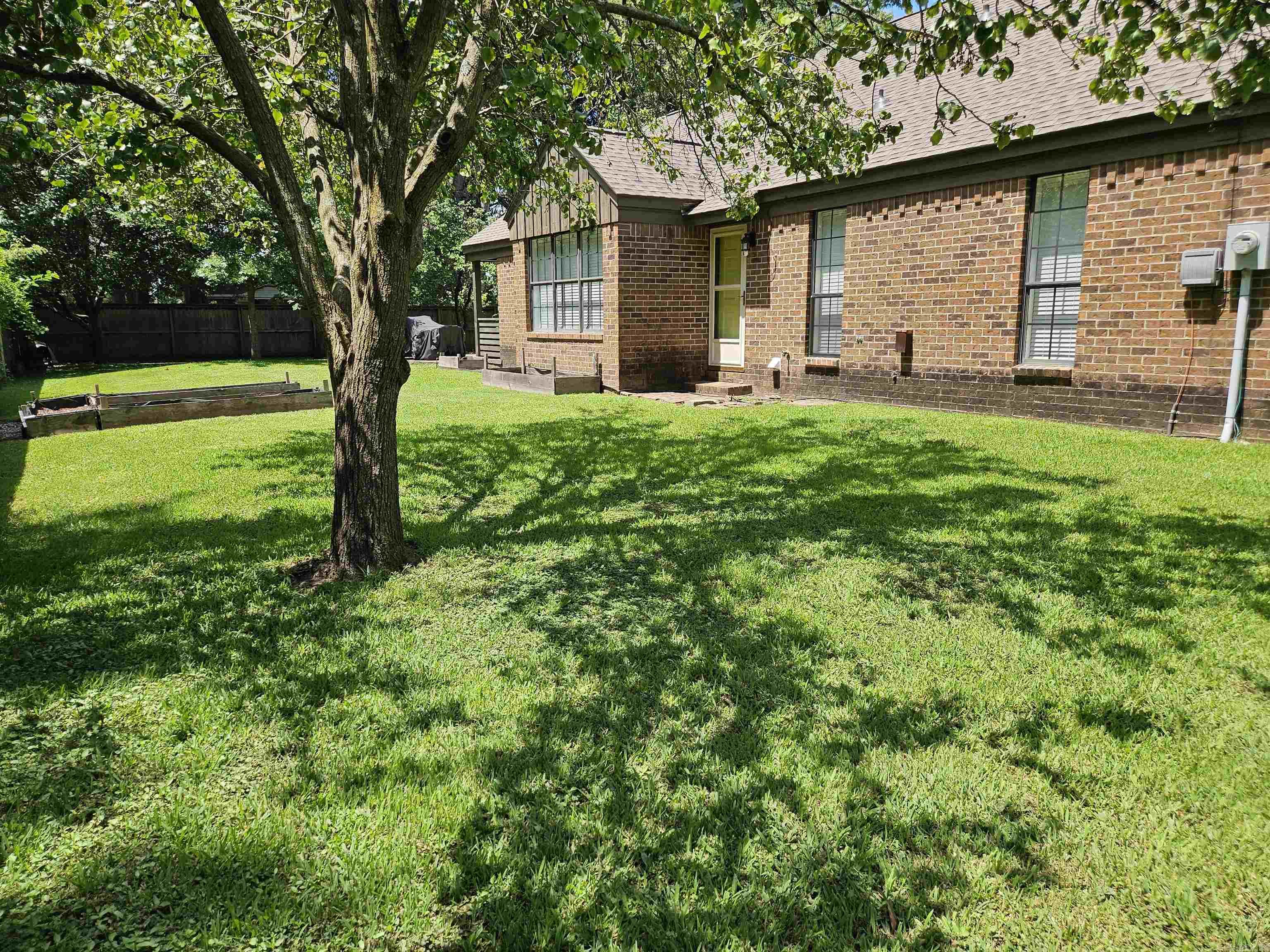 9 Rockefeller Drive Wilson, AR 72395
