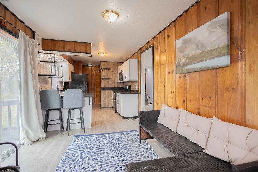 6093  Hwy 62 W  Gassville, AR