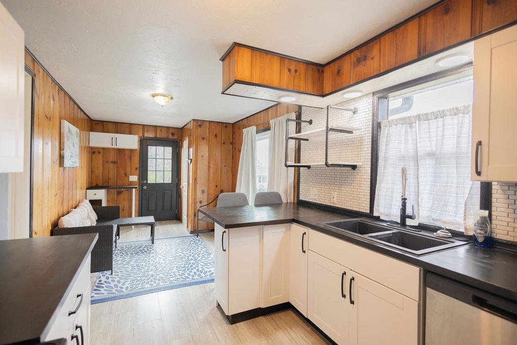 6093  Hwy 62 W  Gassville, AR
