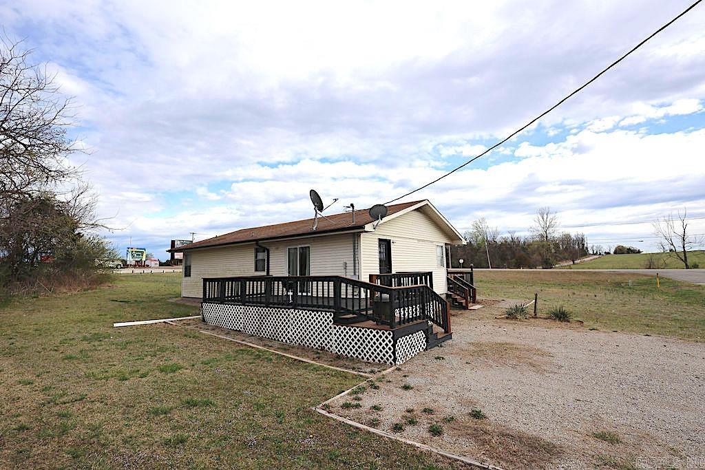 6093 Hwy 62 W  Gassville, AR