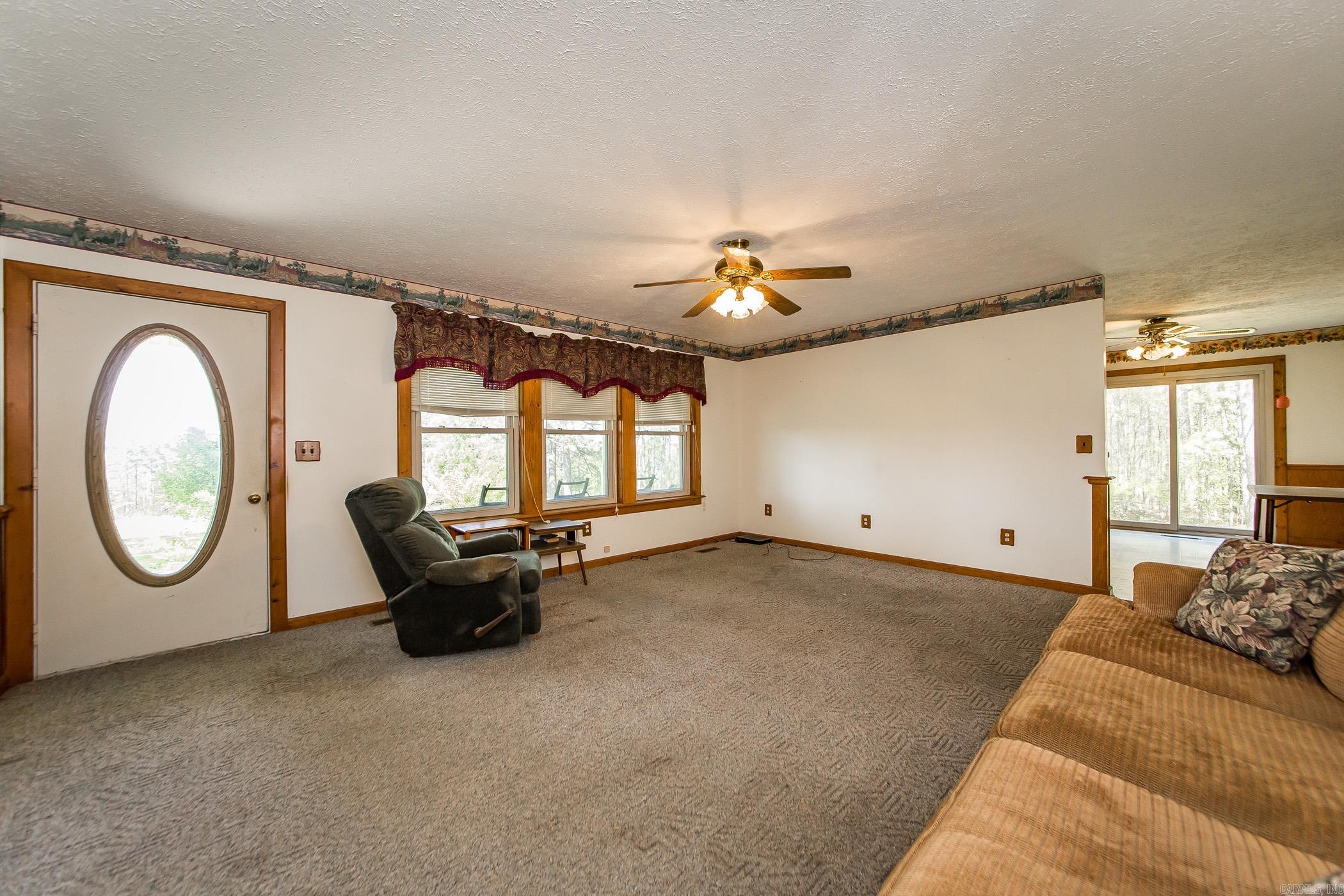 621 W Hwy 336  Clinton, AR