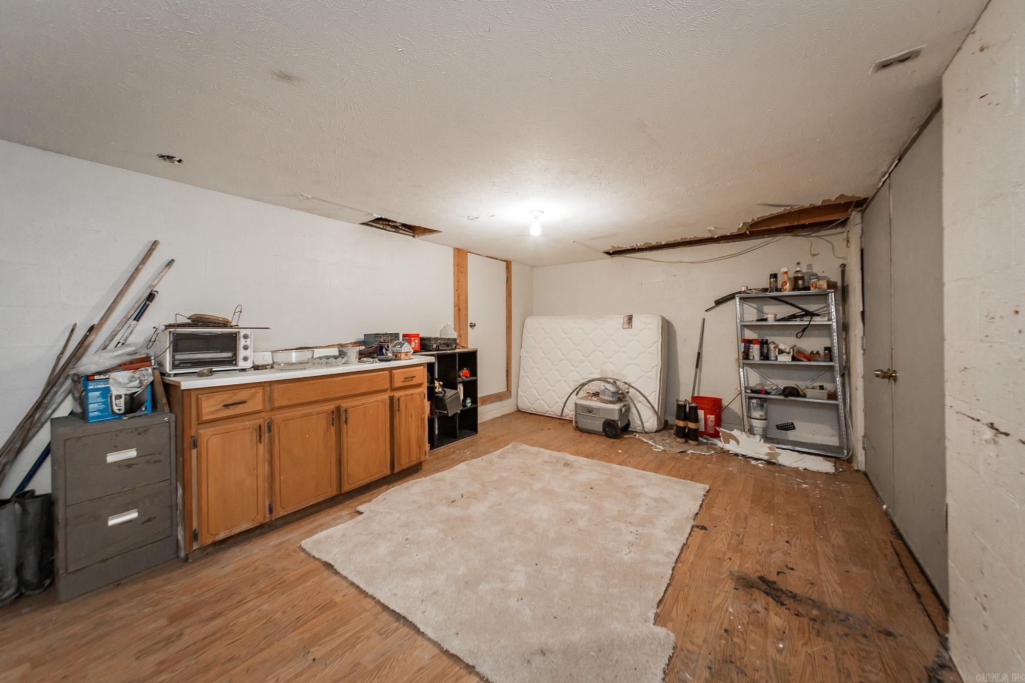 621 W Hwy 336  Clinton, AR