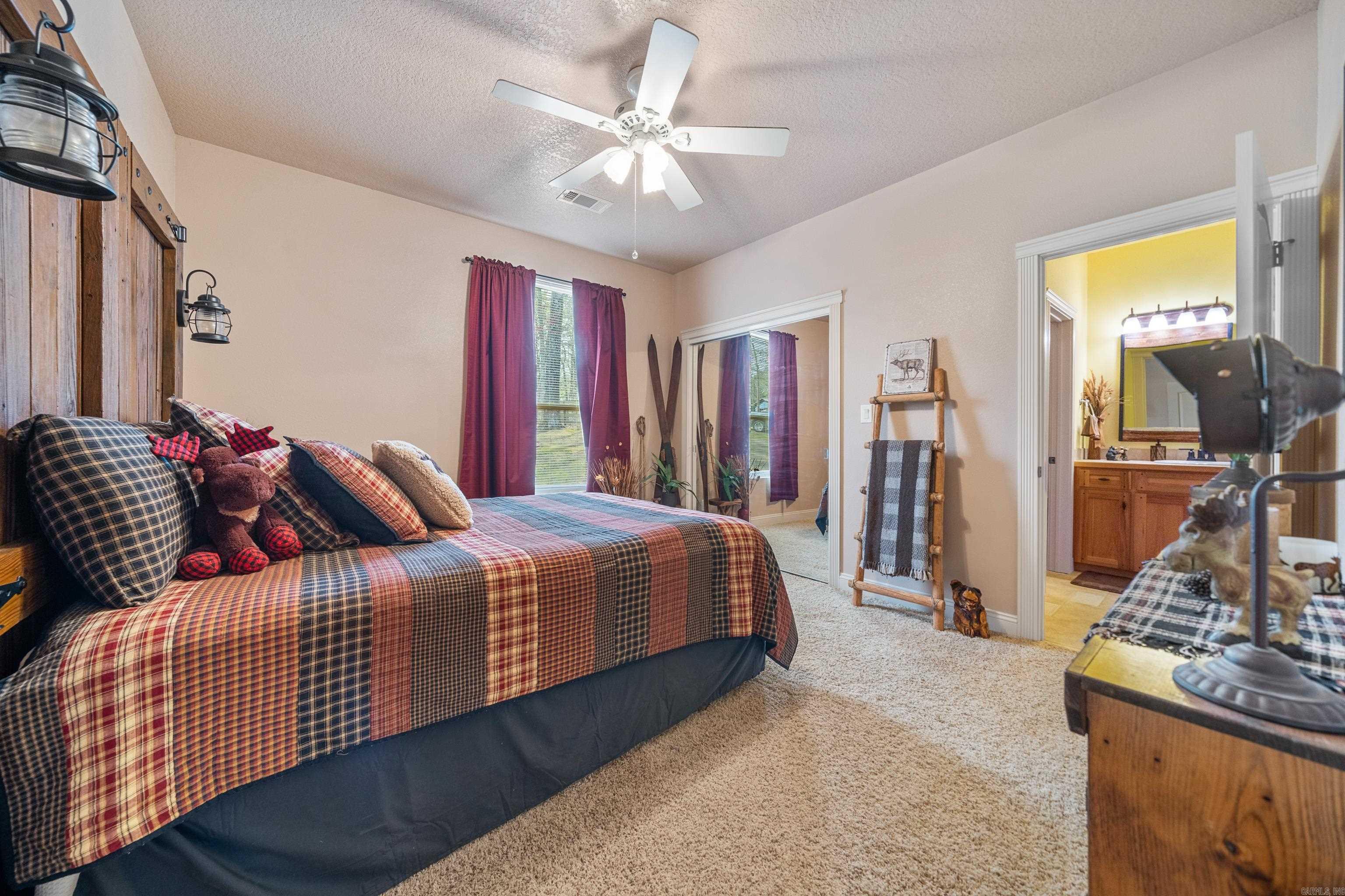 1301  Timberlake  Royal, AR