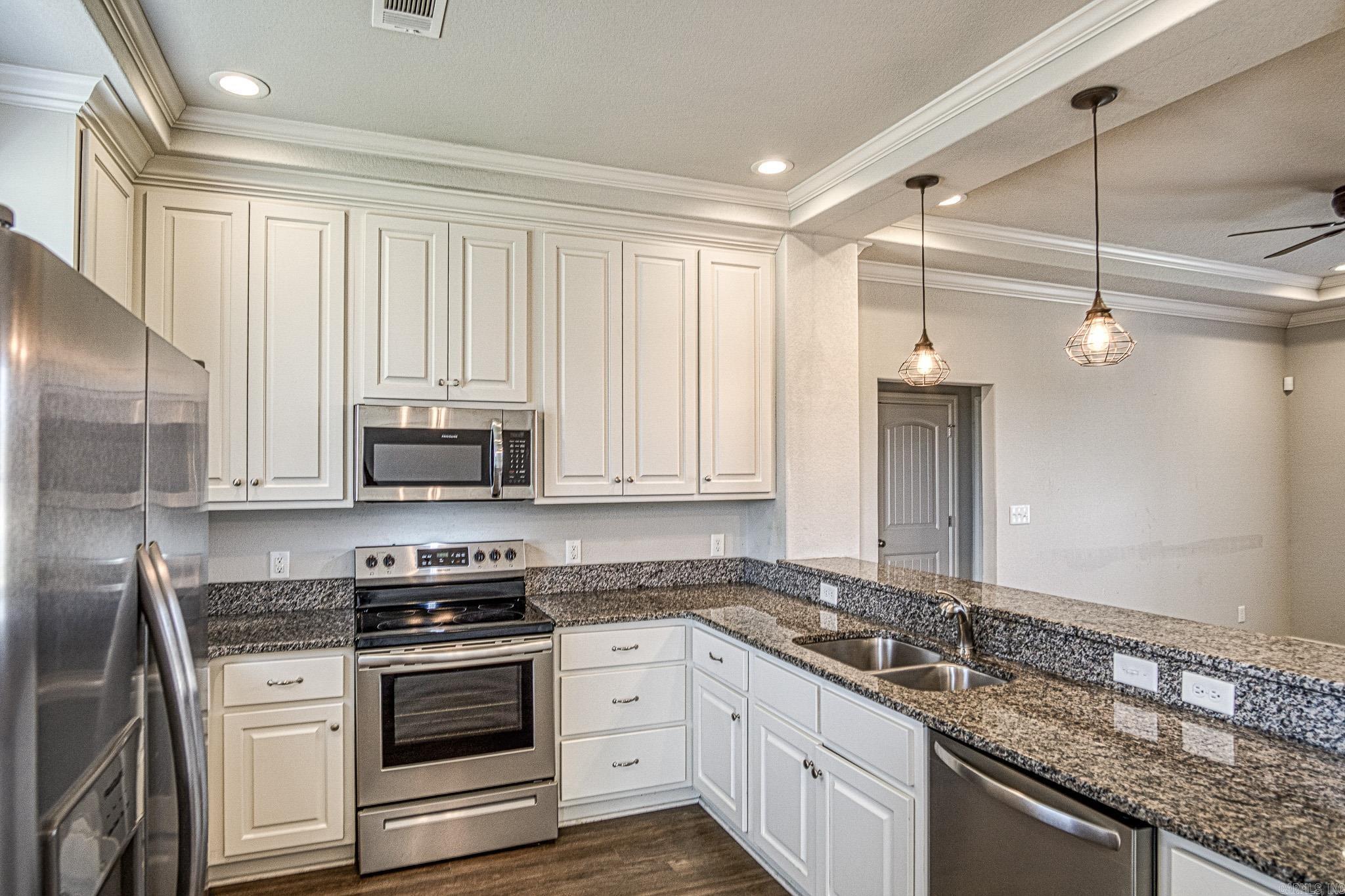 203  Hillshire  Hot Springs, AR