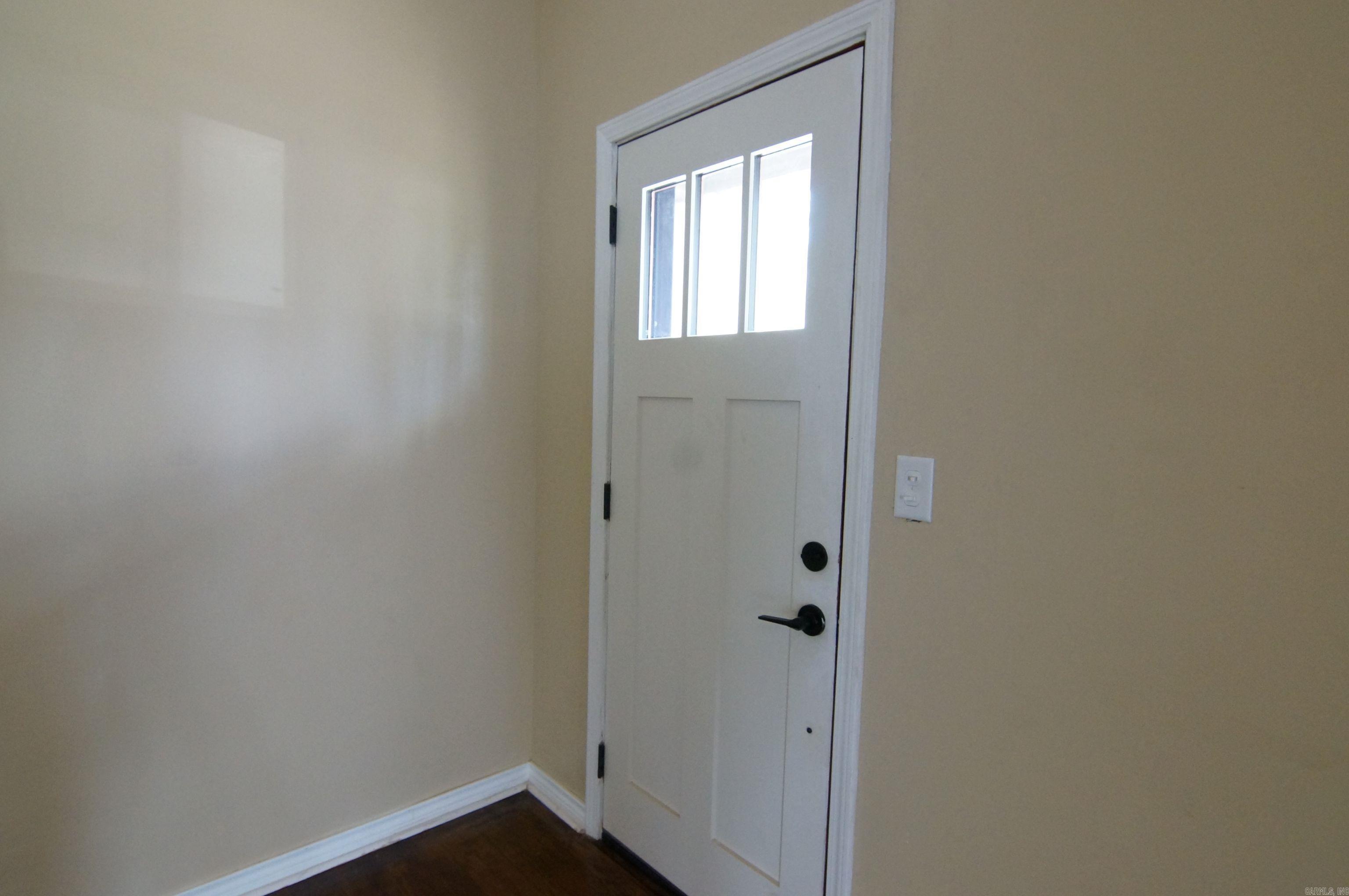 220  College St  Lonoke, AR