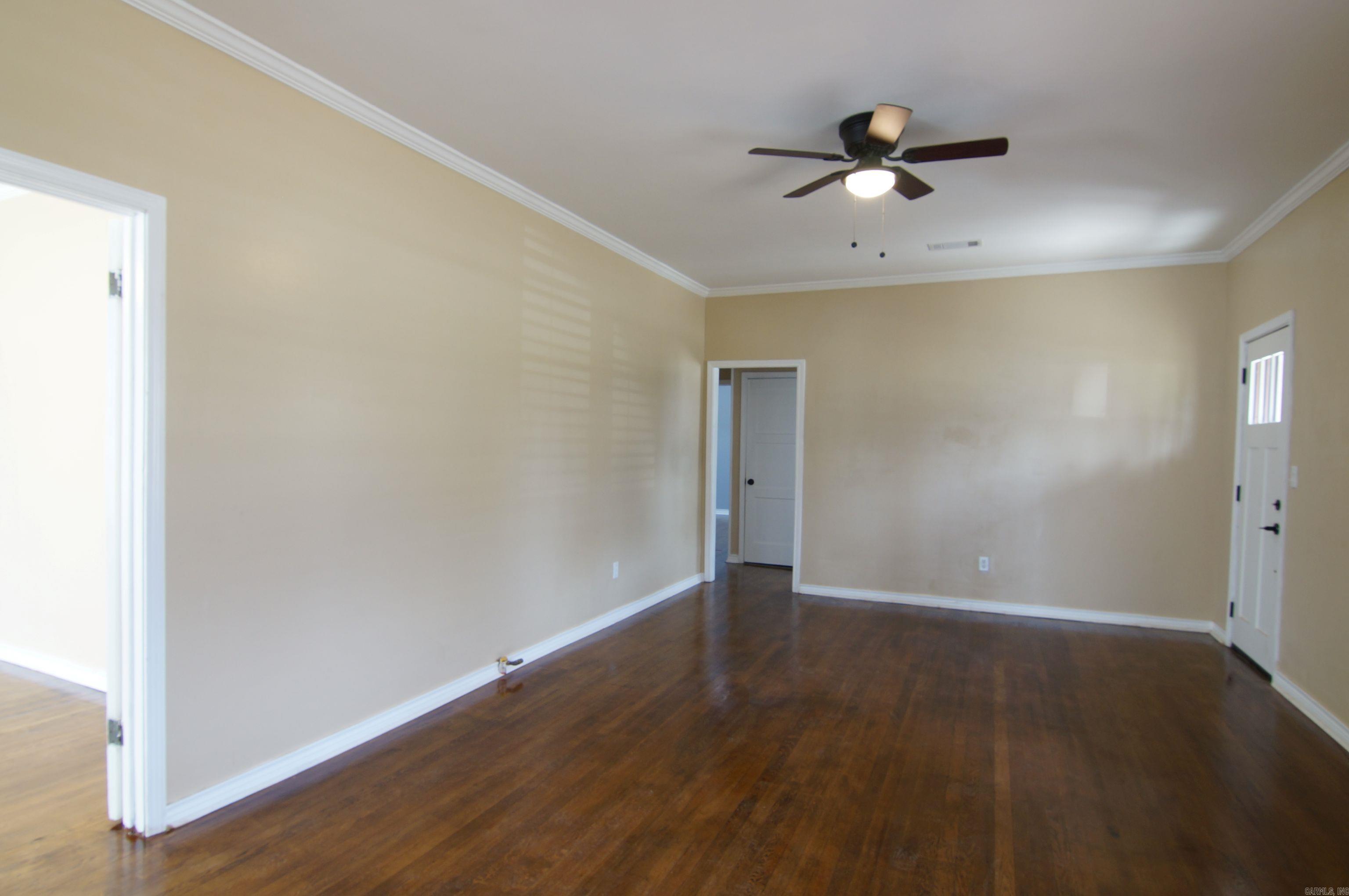 220  College St  Lonoke, AR