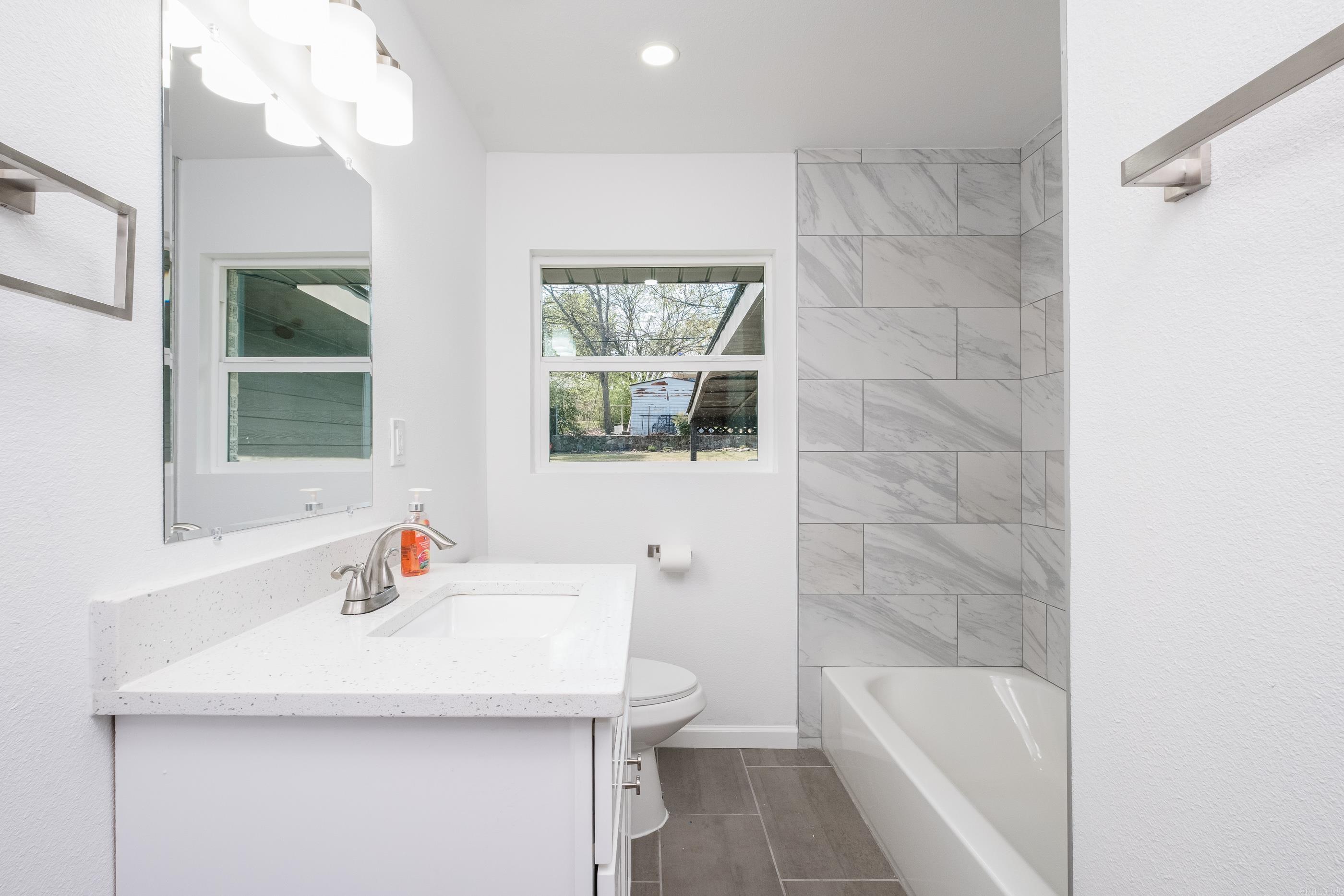 4401  Glenmere  North Little Rock, AR