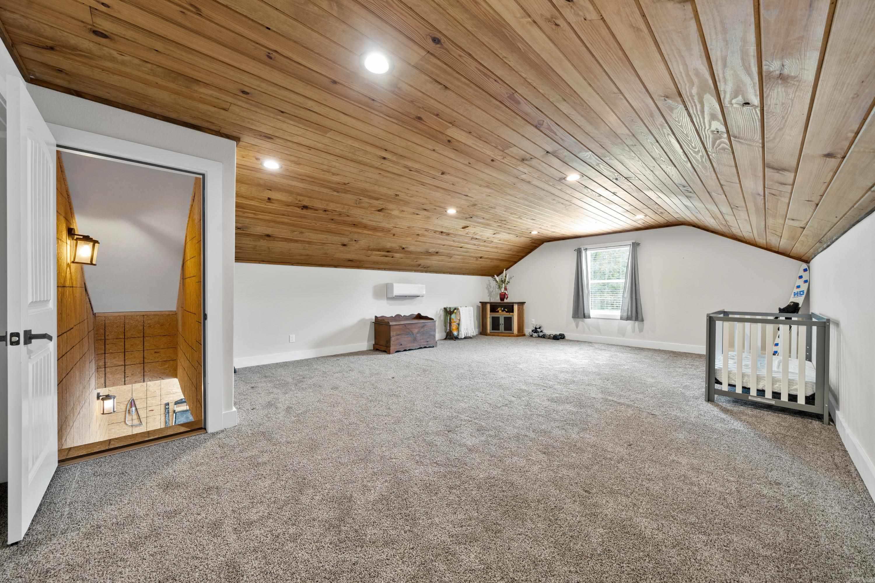 329  Woodview  Royal, AR