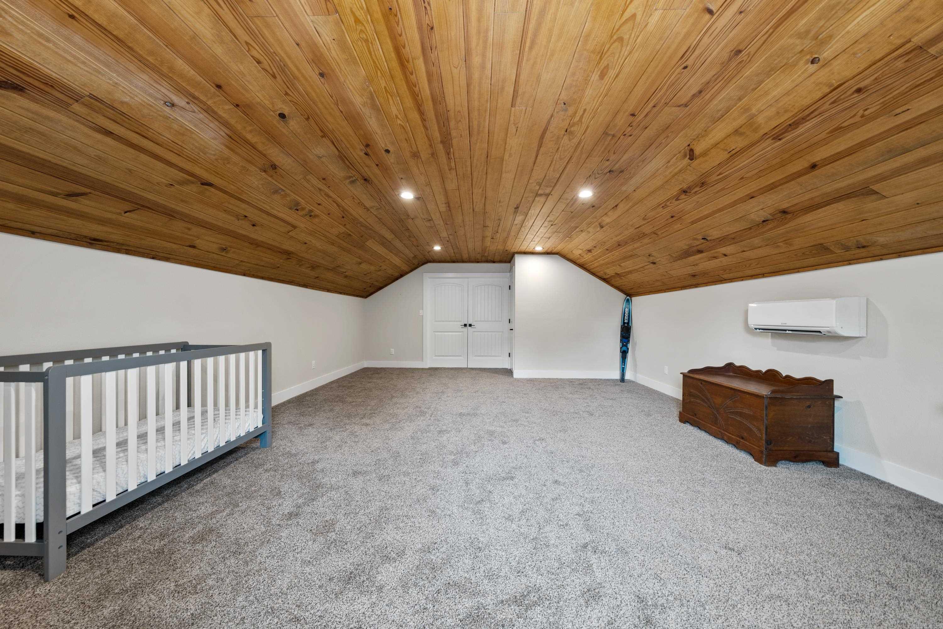 329  Woodview  Royal, AR